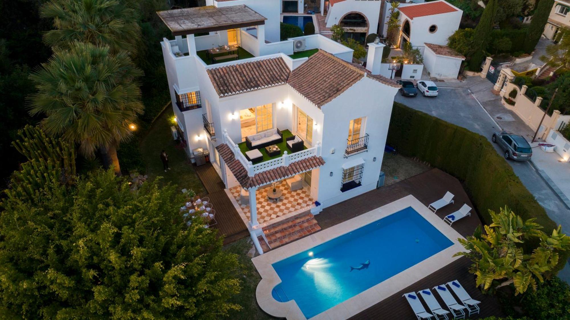 Villa Vacation I Nadal, Private Pool, Lush Garden, Beaches At Your Doorstep *