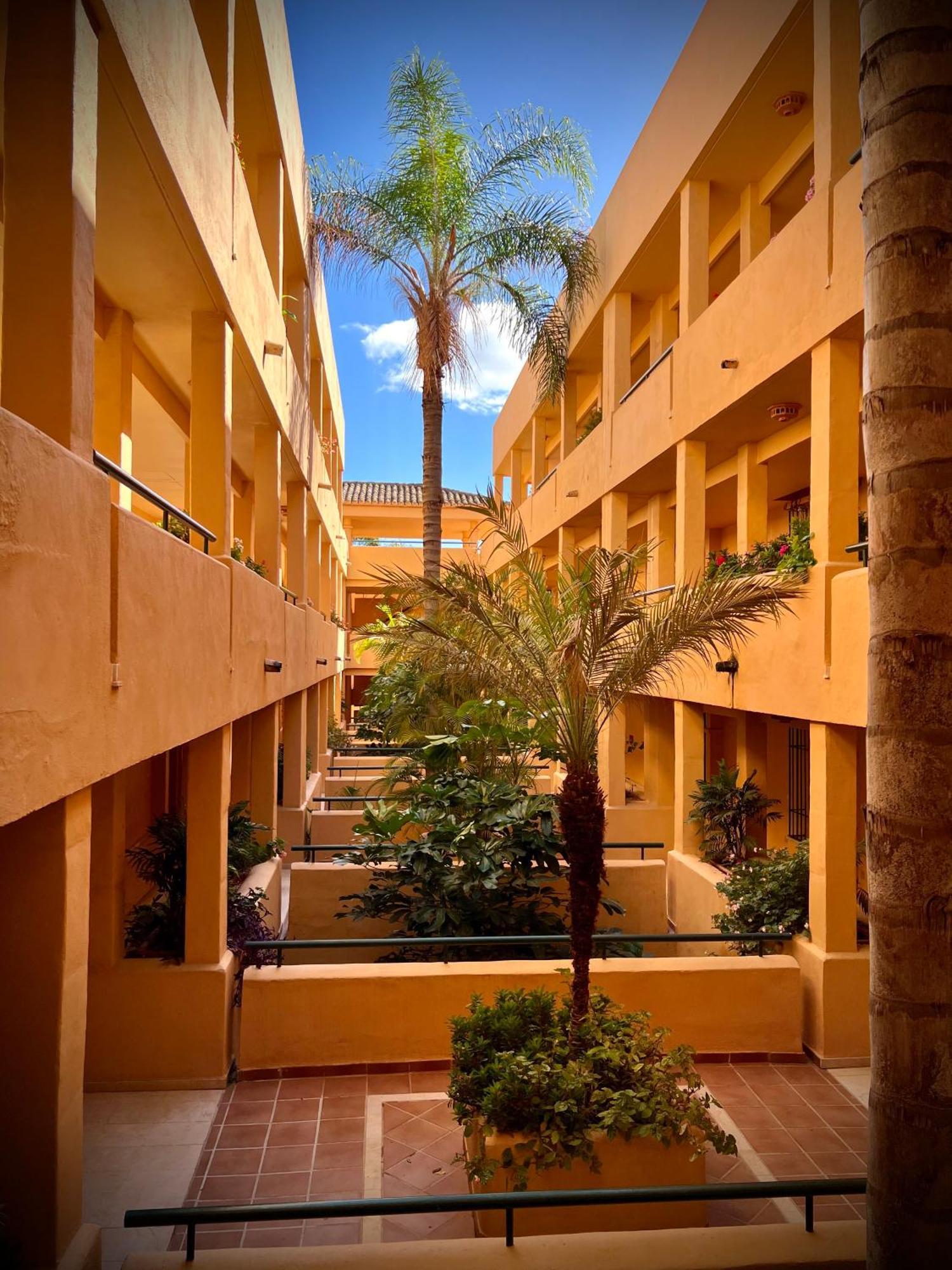 2-bed Apartamento Marbella