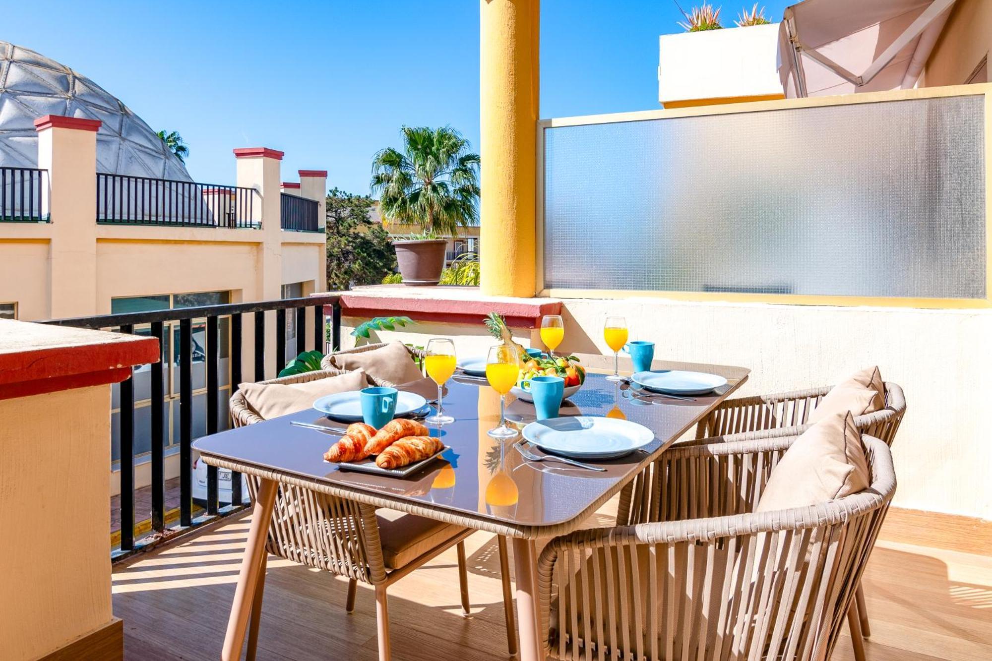 Oleholidays 513 Romana Playa Junto Al Mar Marbella