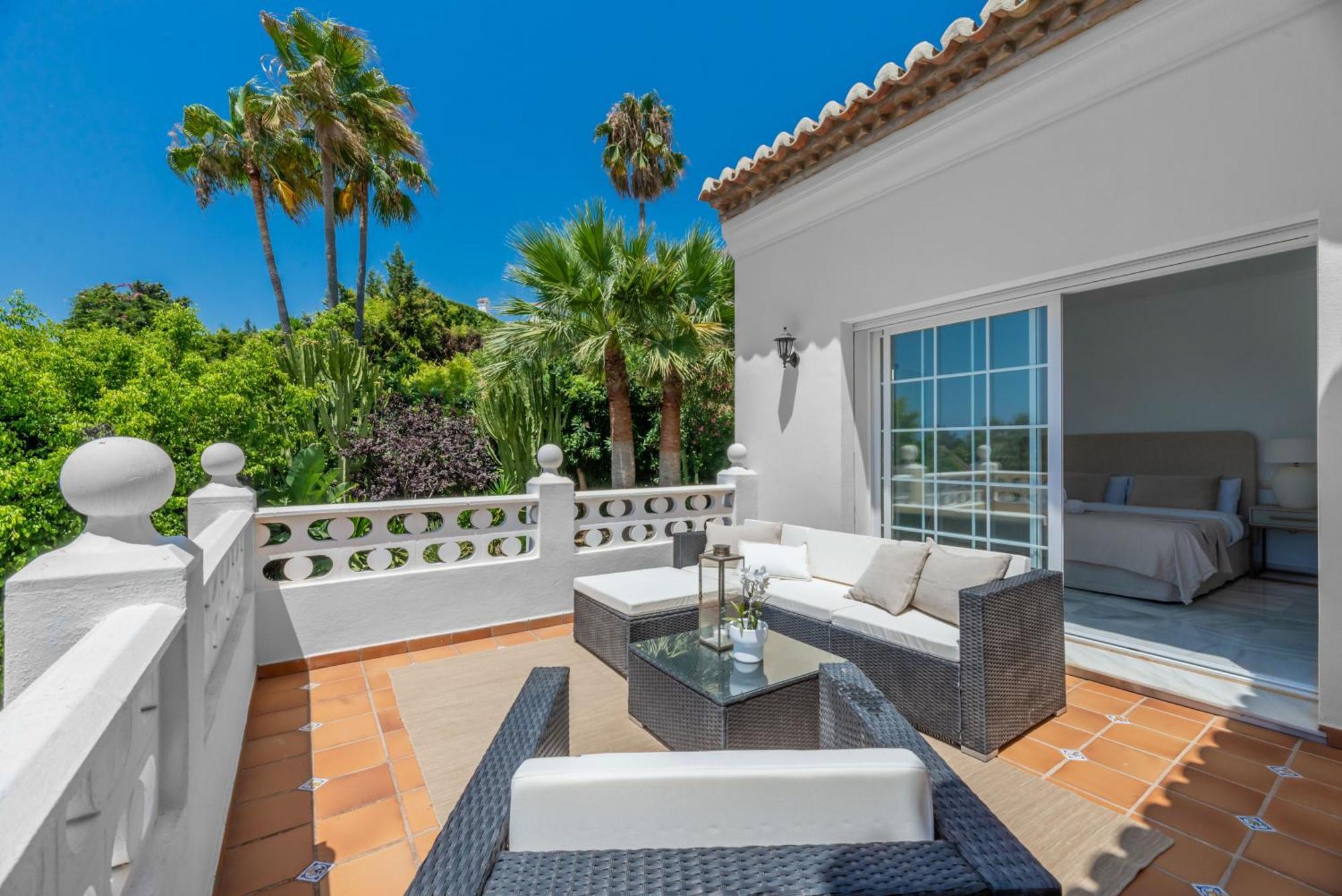 Vacation I Nadal, Private Pool, Lush Garden, Beaches At Your Doorstep *