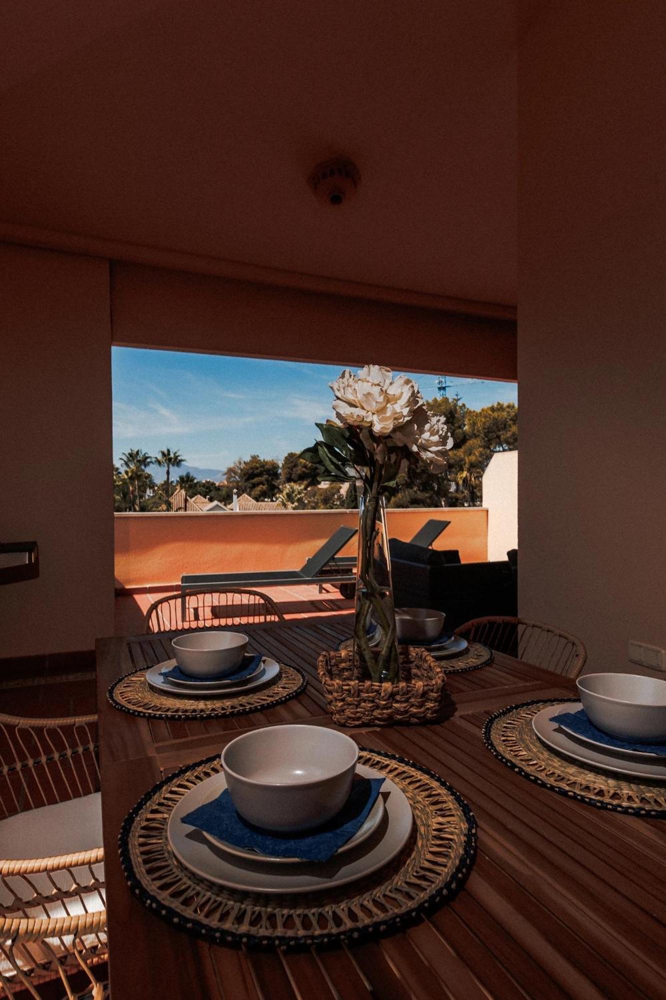 Atico De 4b/4d Mimosas De Banus Apartment