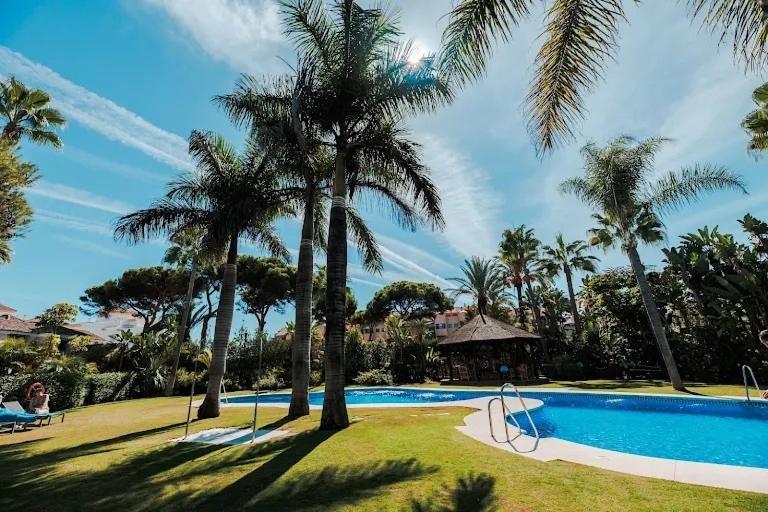 Apartment Atico De 4b/4d Mimosas De Banus Marbella