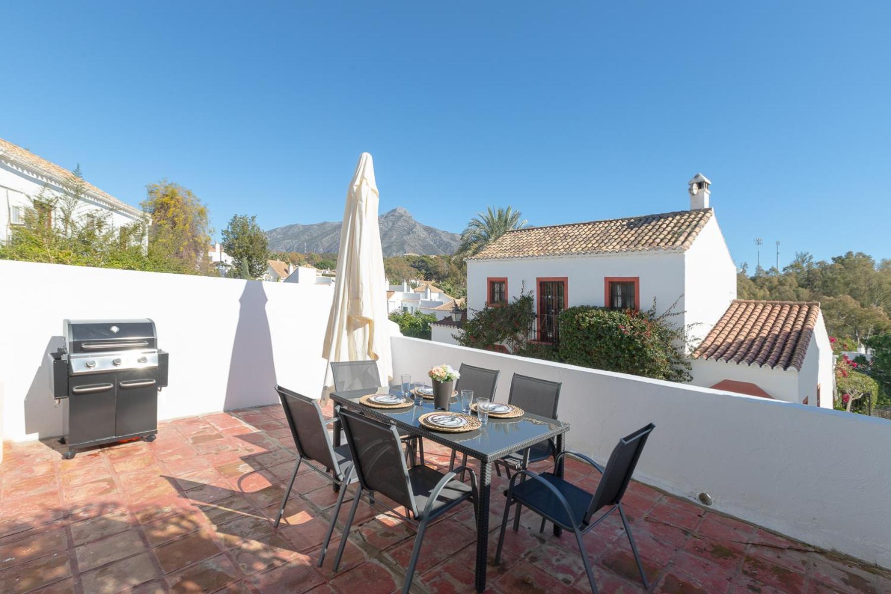 Encantadora Casita Estilo Andaluz Marbella