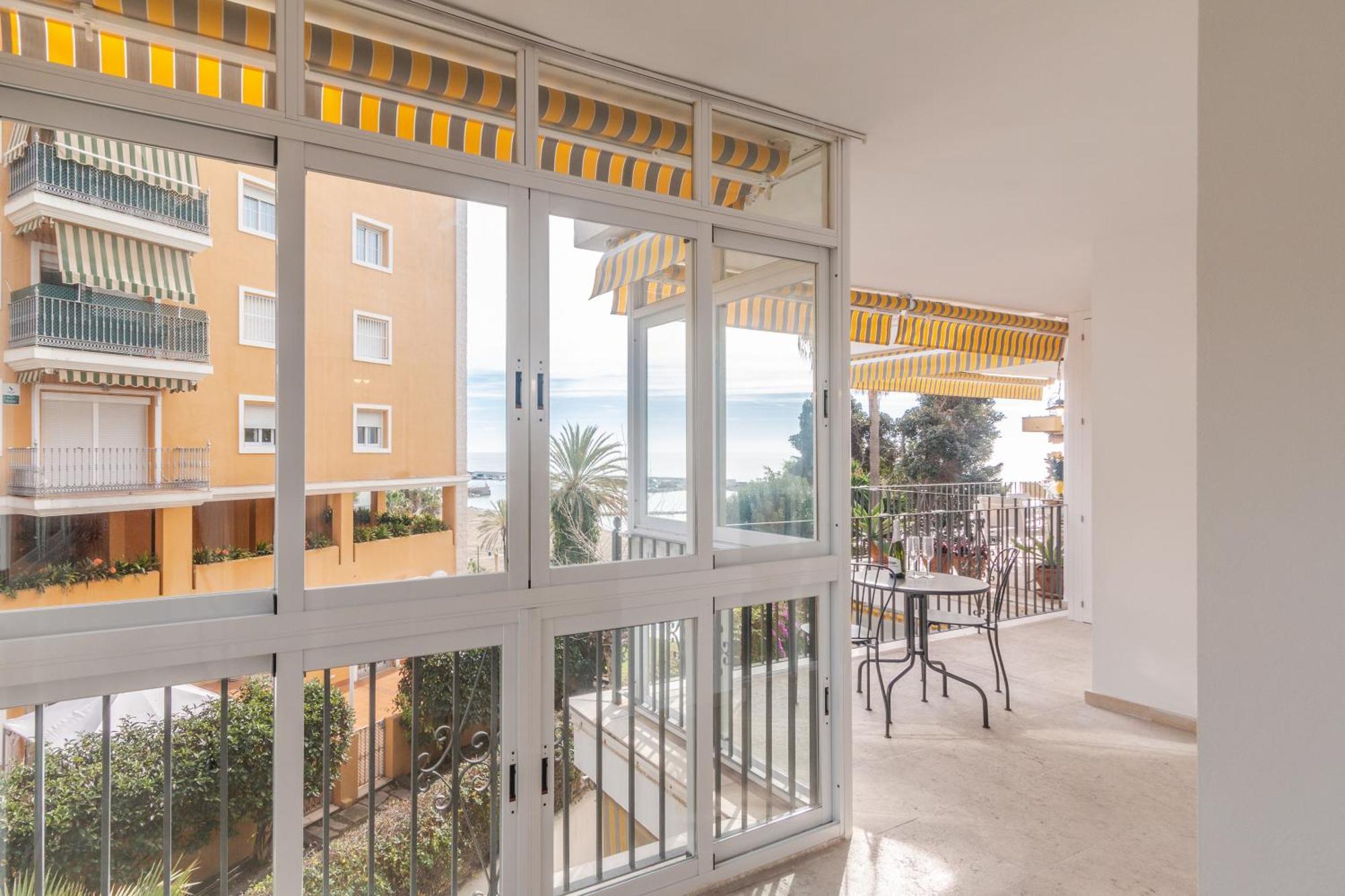 Large Del Mar Apartment Marbella