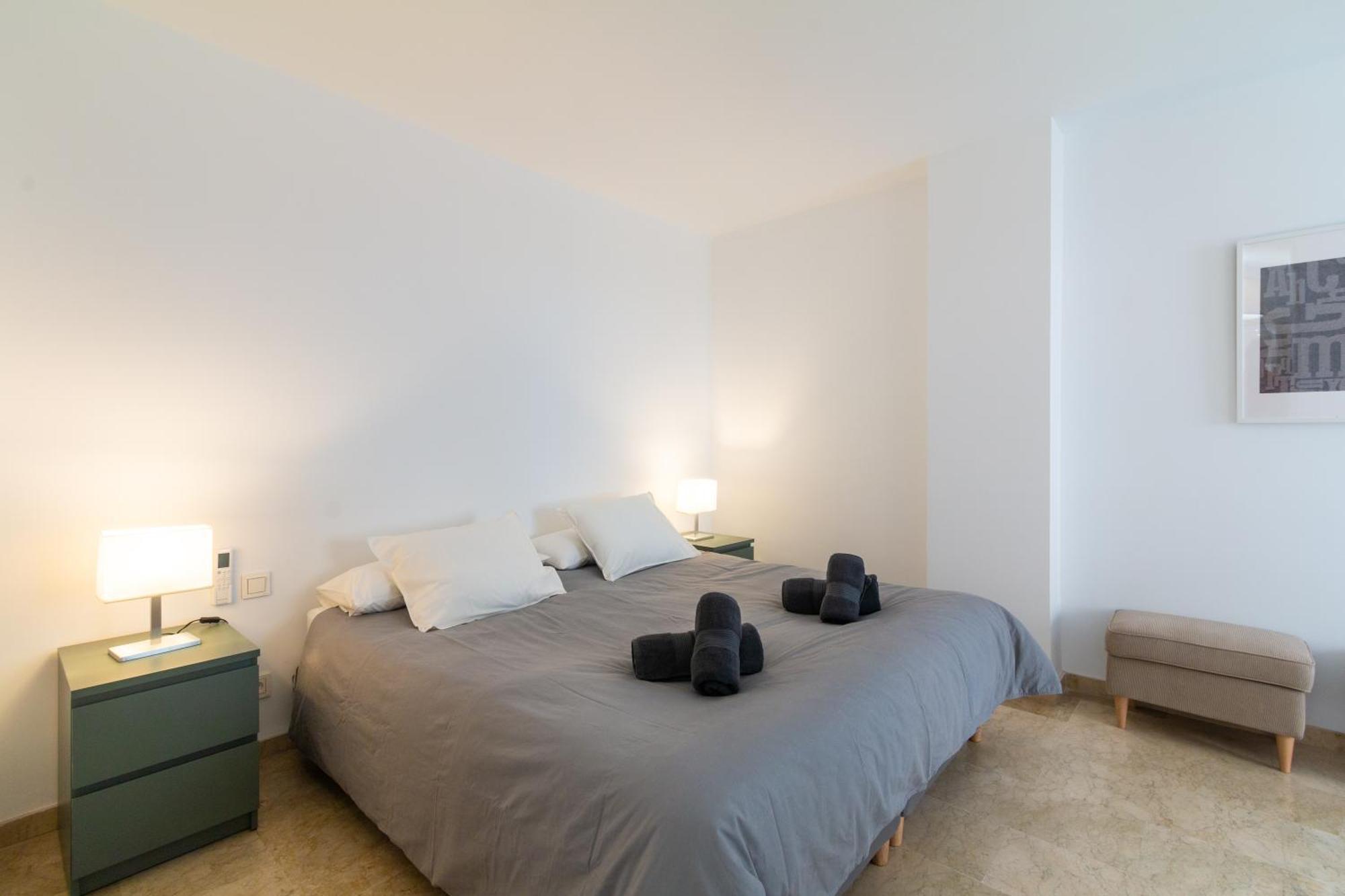 Apartment Large Del Mar Marbella