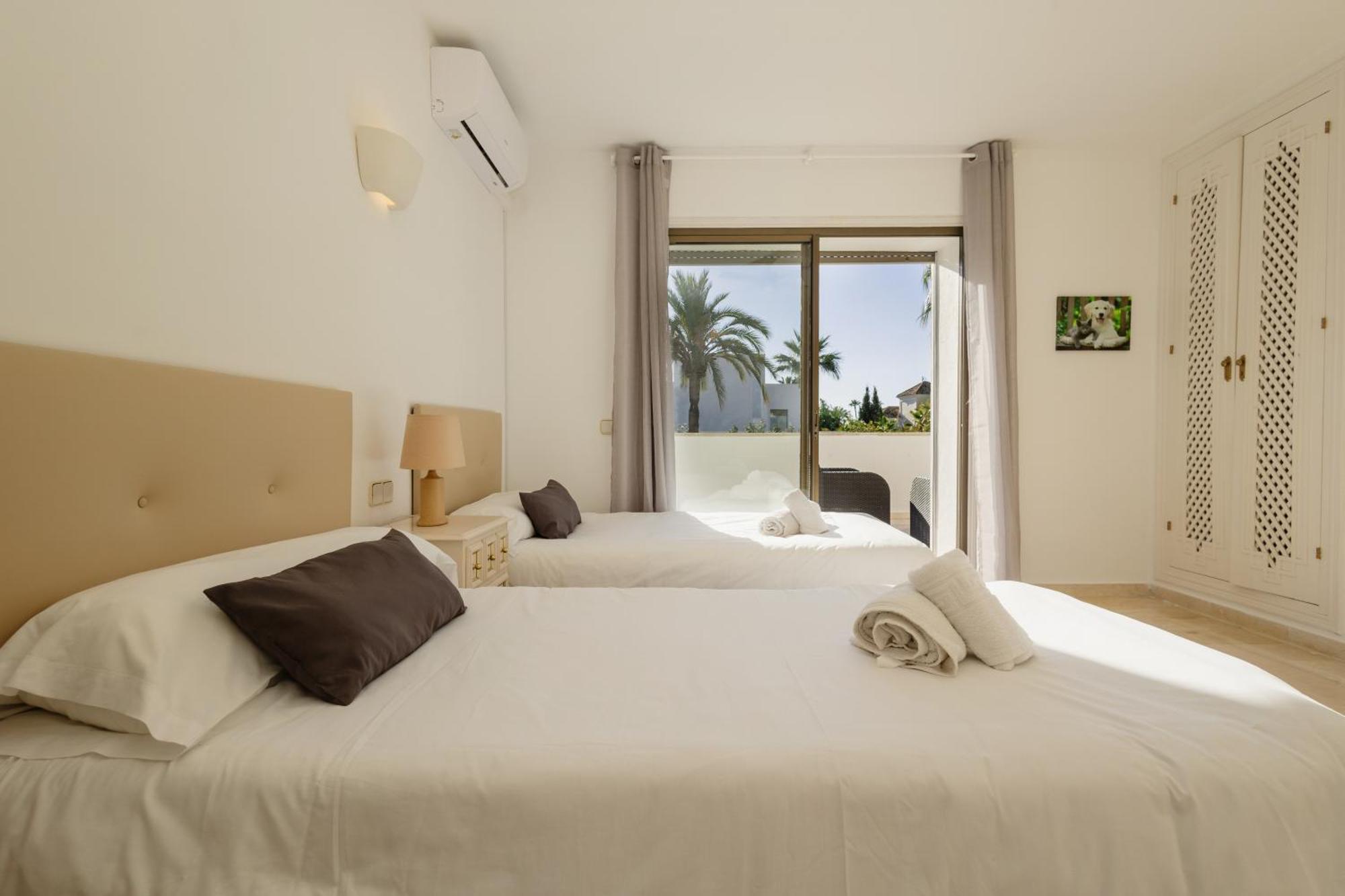 Spacious House With Pool, Garden And Solarium In Las Chapas, Marbella Villa
