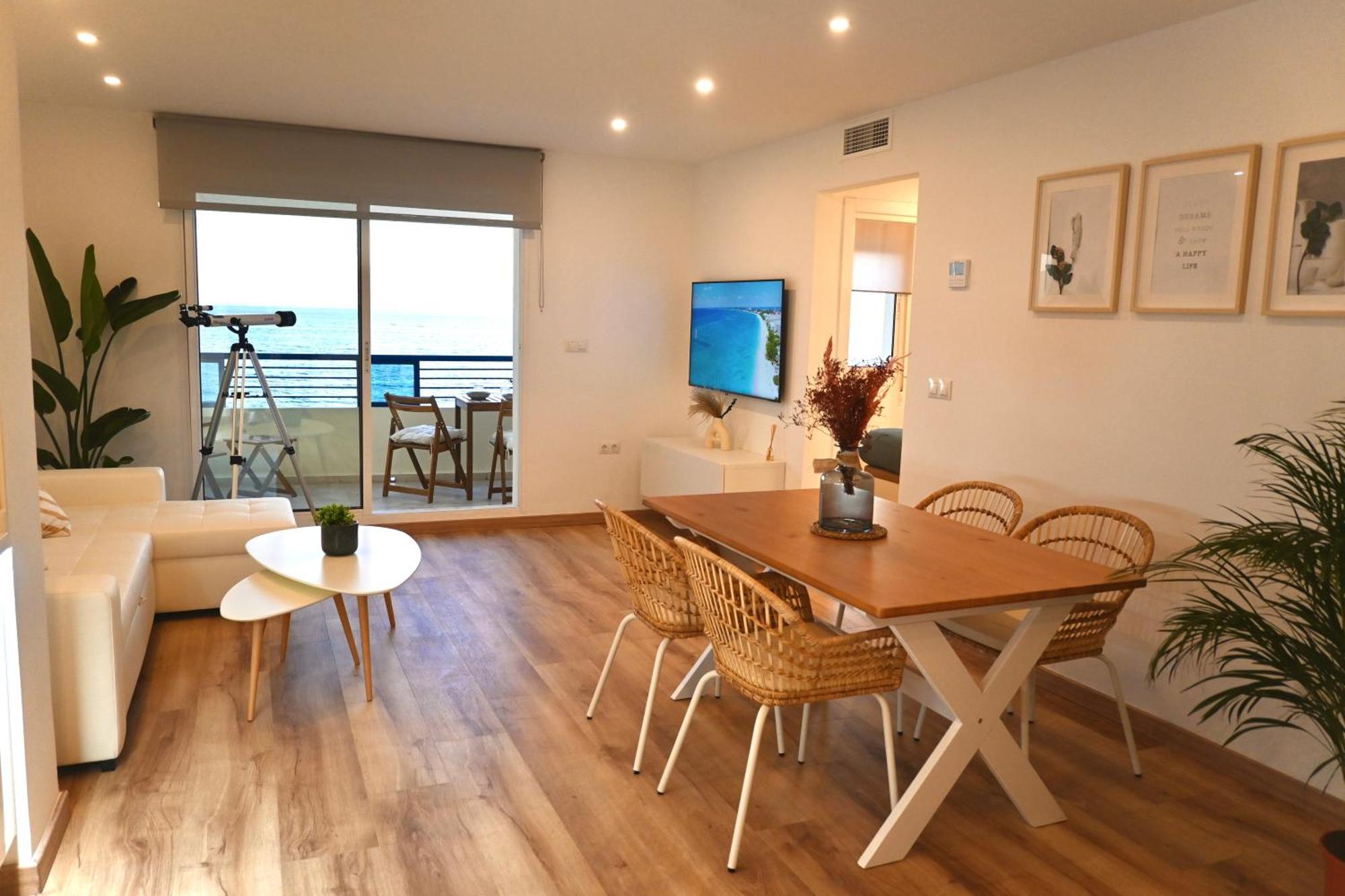 Front View By Sol Maestranza Apartamento *