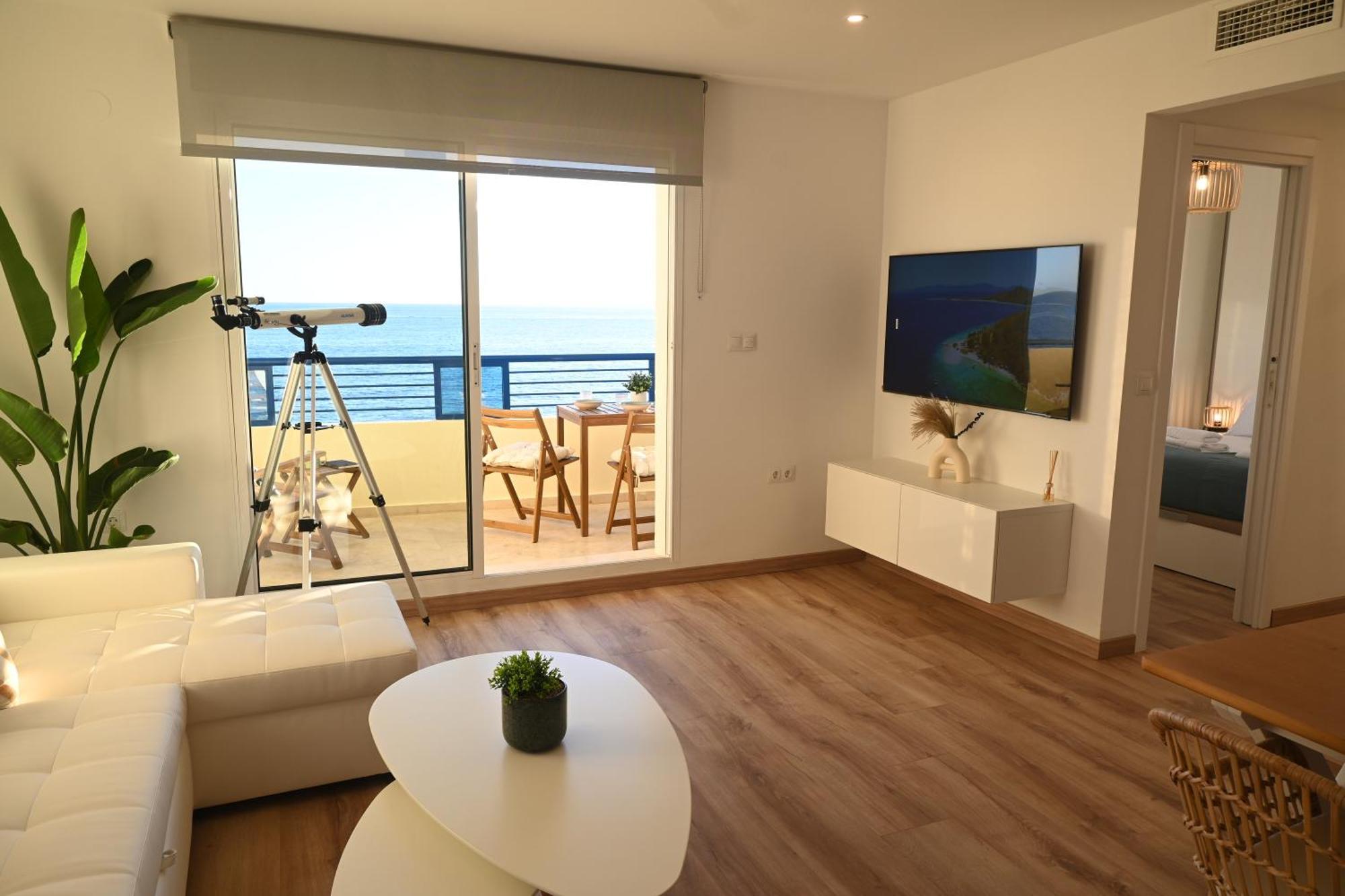 Front View By Sol Maestranza Apartamento *
