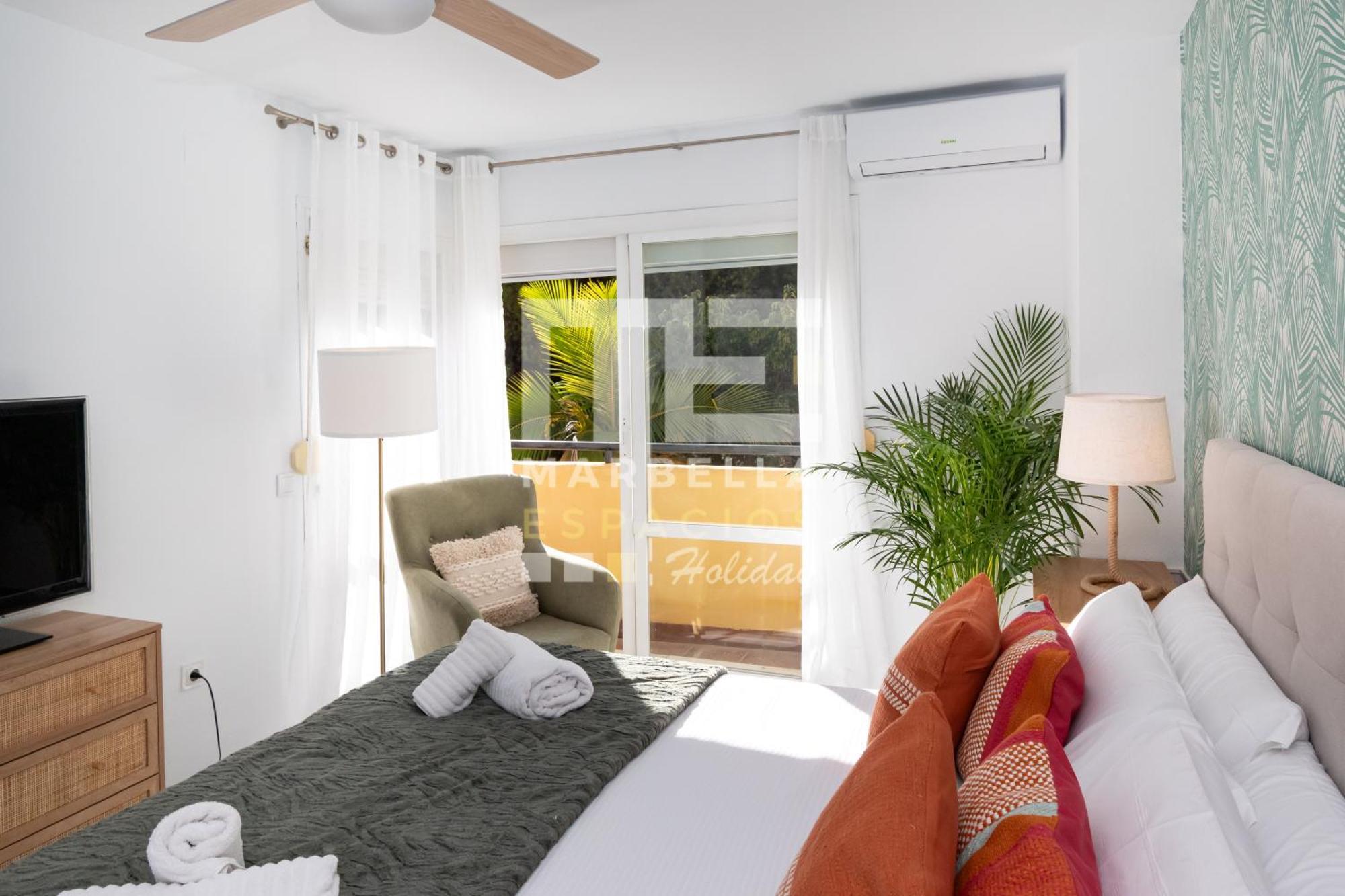 Town House 3 Beds In The Center Of