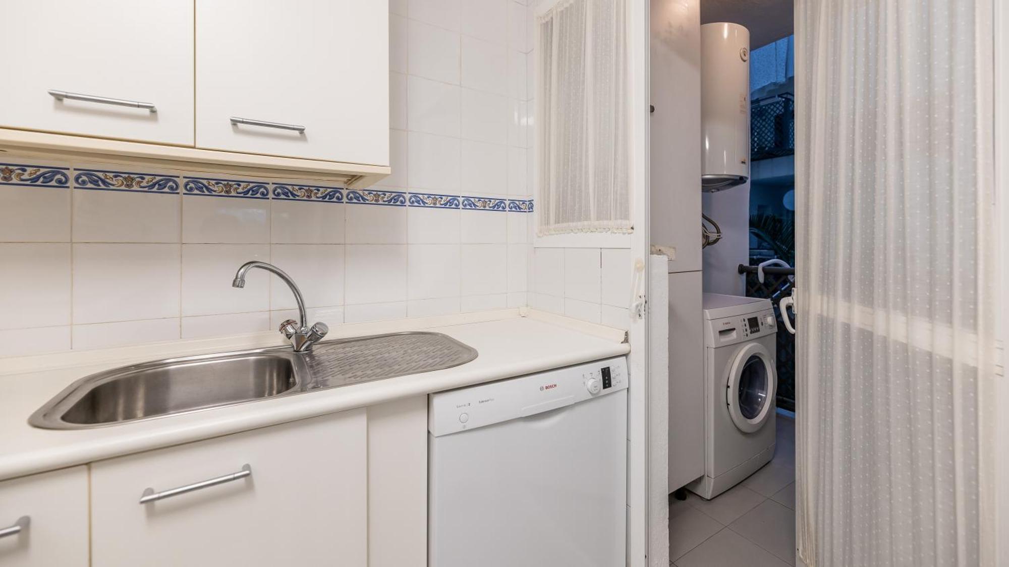 Urban Exclusivity At Puerto Banus Appartement Marbella