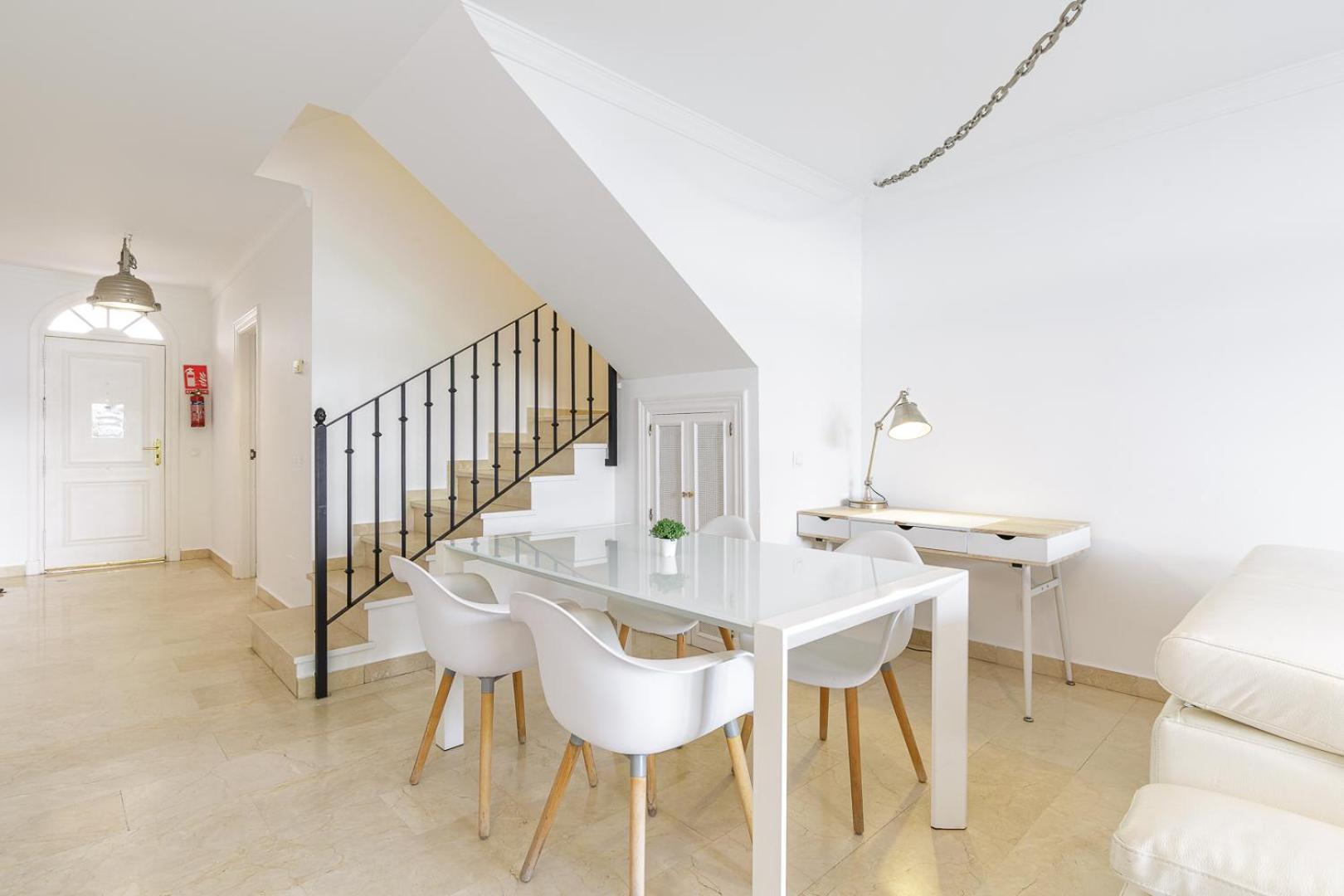 Apartment Spacious 2 Bed Duplex In Aloha Gardens Close To Puerto Banus Marbella