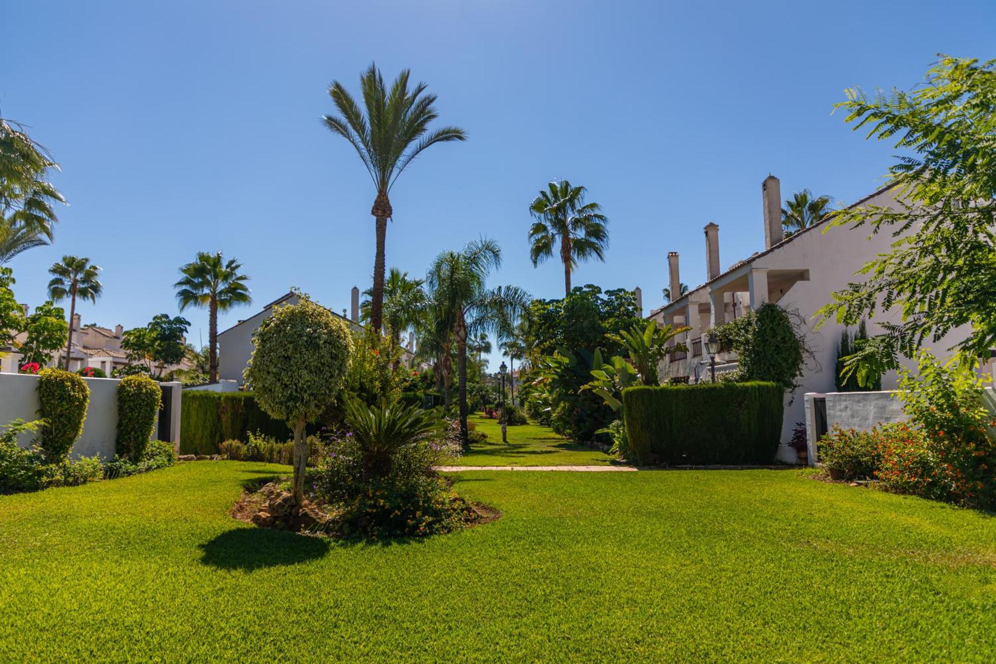 Ab - Chic House - Puerto Banus - Golden Mile Marbella