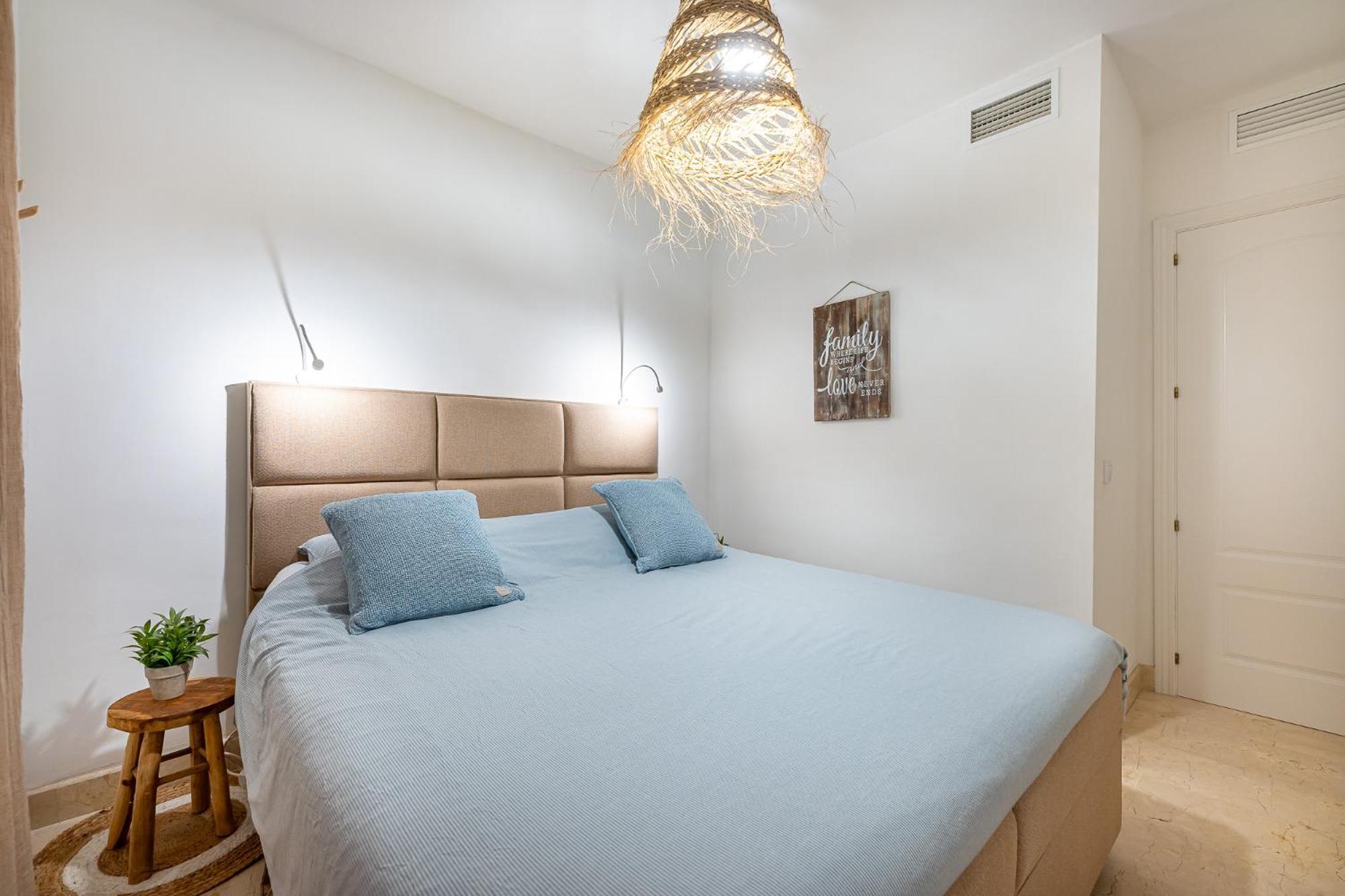 Appartement Casa Joy Elviria, Ibiza Style With 70 Sqm Terrace