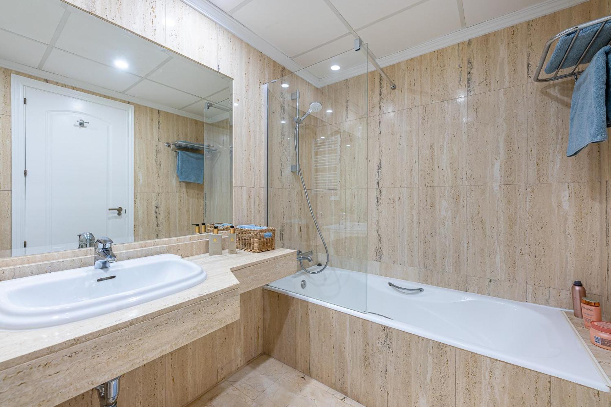 Casa Joy Elviria, Ibiza Style With 70 Sqm Terrace * Marbella