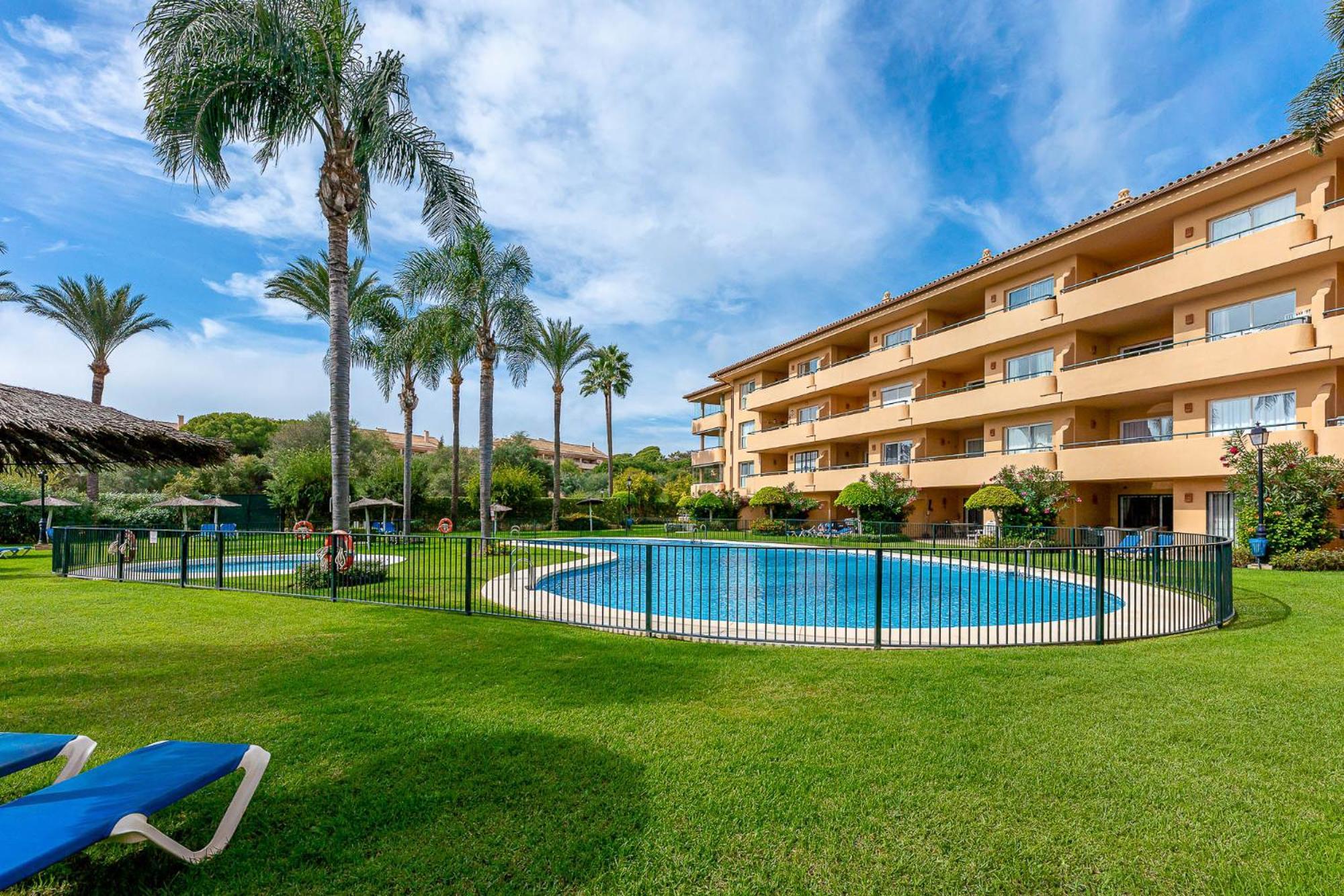 Casa Joy Elviria, Ibiza Style With 70 Sqm Terrace Marbella