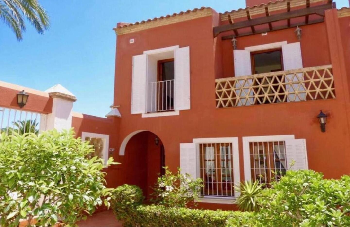 Dunas De - Beachfront 3 Bed Apartment *