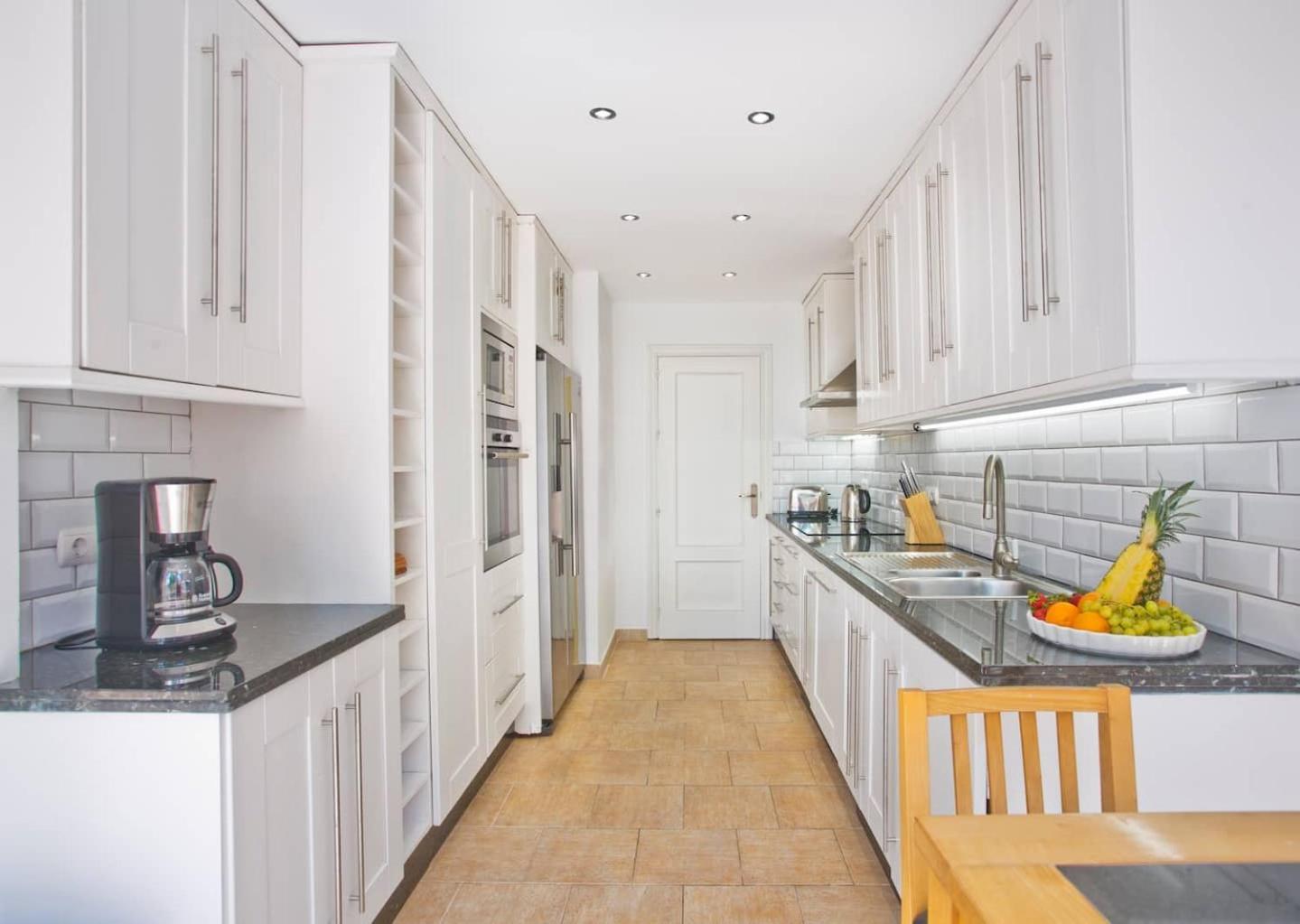 Dunas De - Beachfront 3 Bed Apartment Marbella