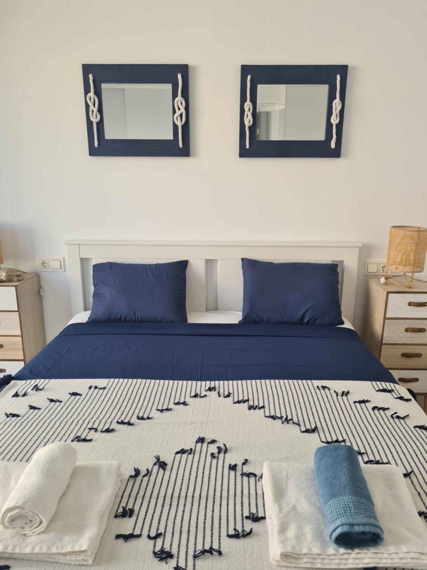 Luxury Blue Maritimo 2 Bedrooms Artola Homes Cabopino * Marbella