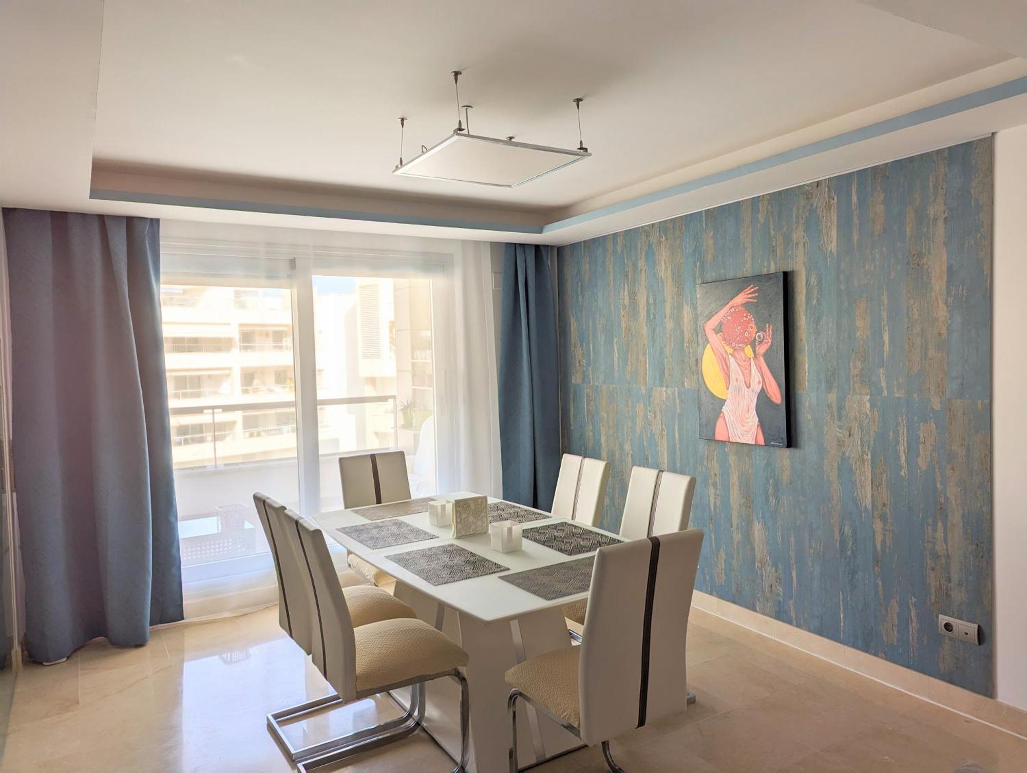 4814 з Bedrooms San Pedro Apartamento Marbella