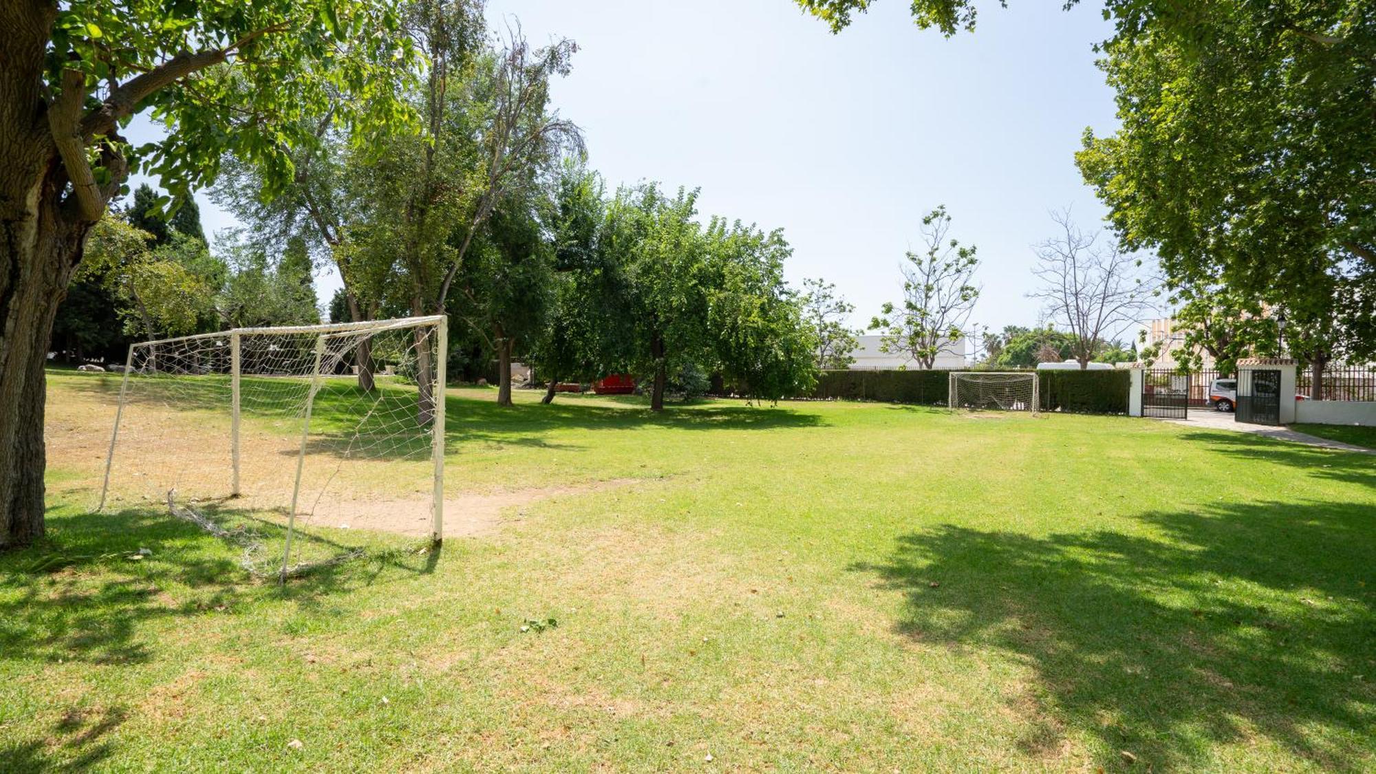 Luxury Townhouse Capricho Golden Mile *