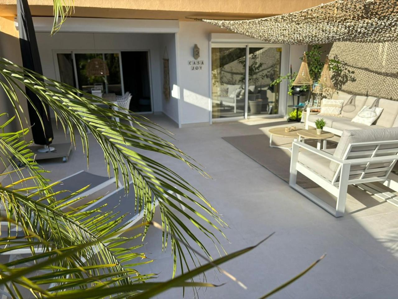 Appartement Casa Joy Elviria, Ibiza Style With 70 Sqm Terrace