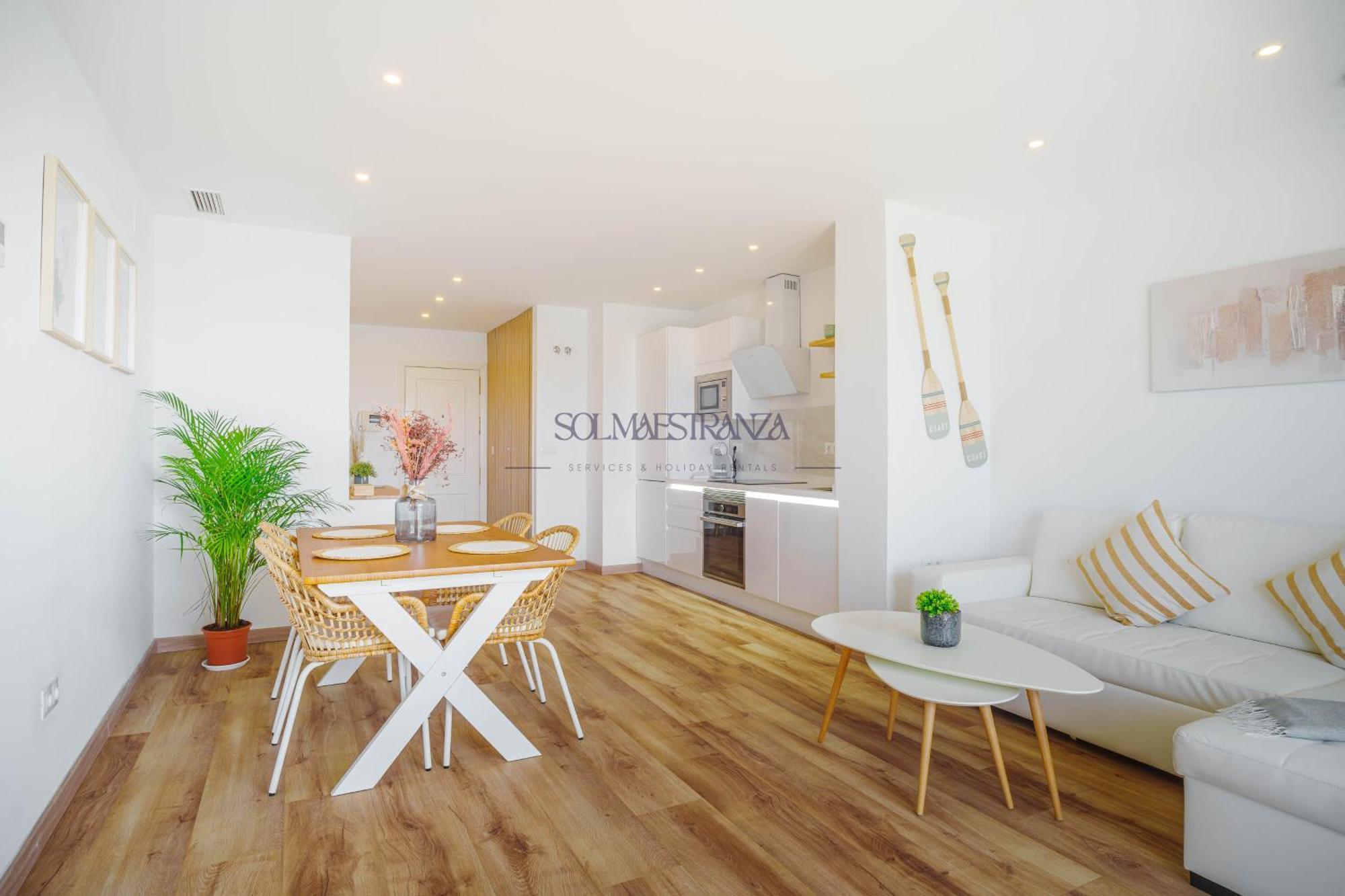 Front View By Sol Maestranza Apartamento *