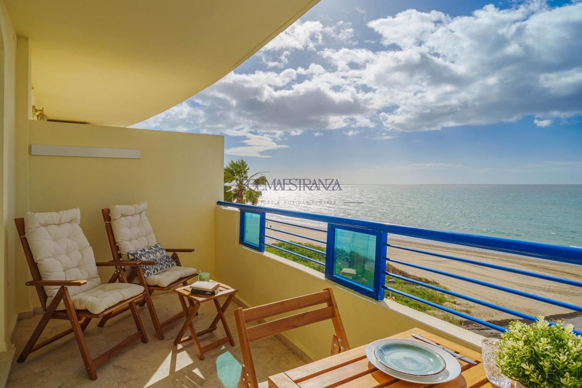 Front View By Sol Maestranza * Marbella