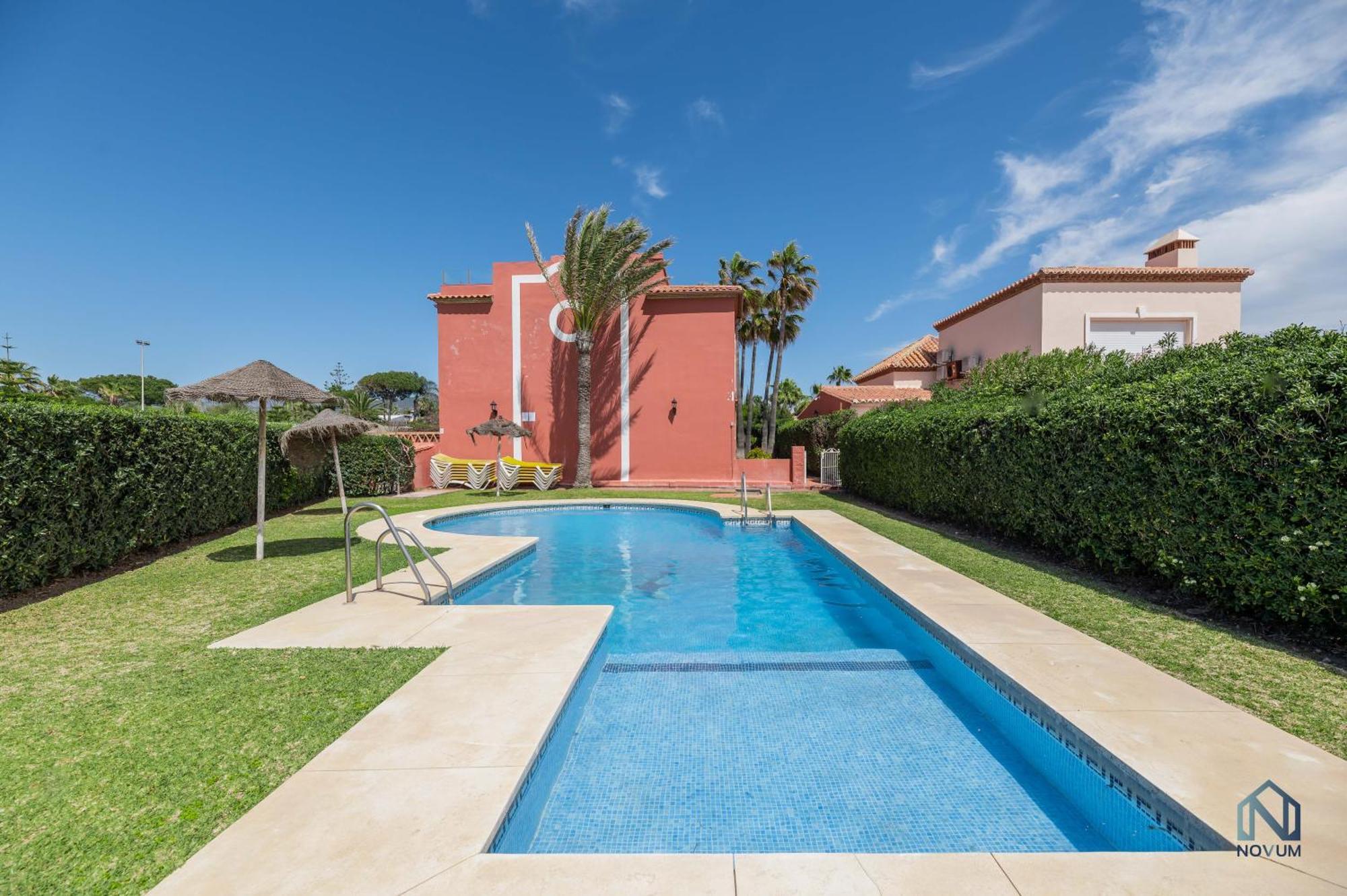 Dunas De - Beachfront 3 Bed Apartment Marbella