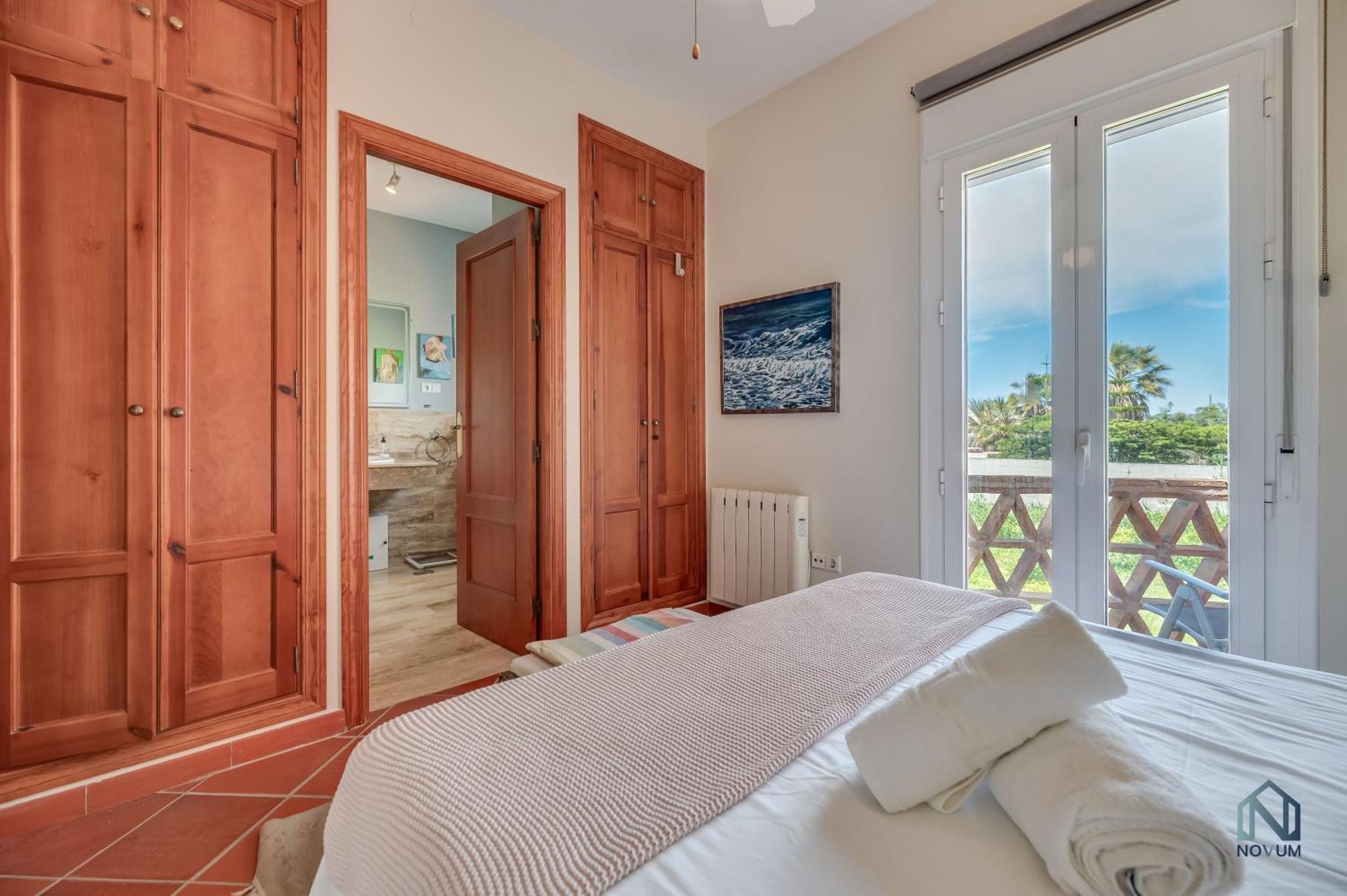 Apartment Dunas De - Beachfront 3 Bed *