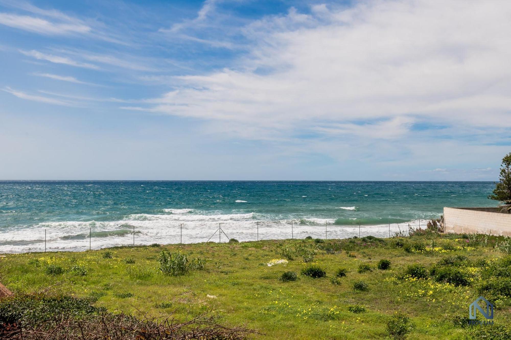 Dunas De - Beachfront 3 Bed Apartment Marbella