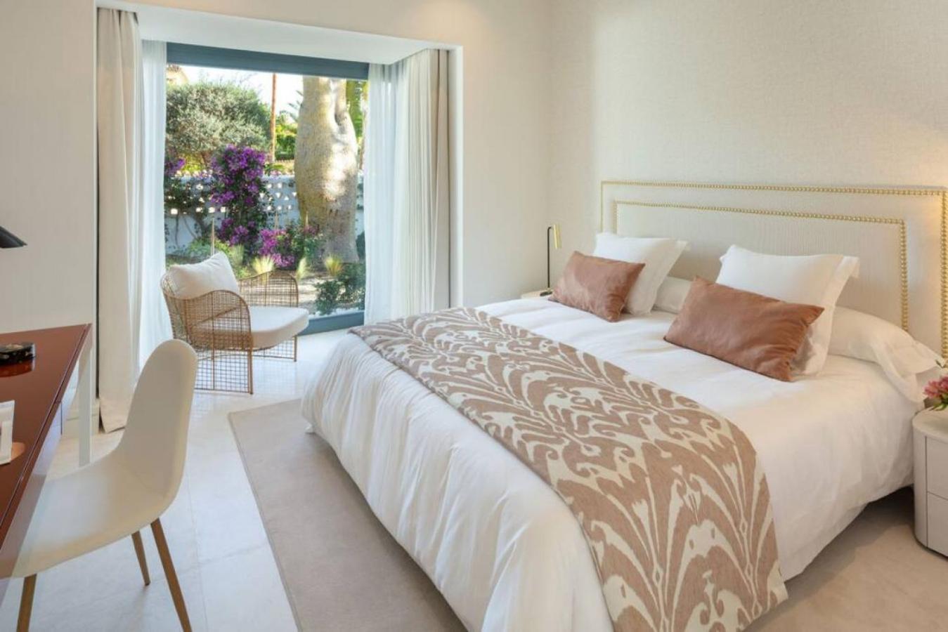 Paris 7 Bedroom In * Marbella