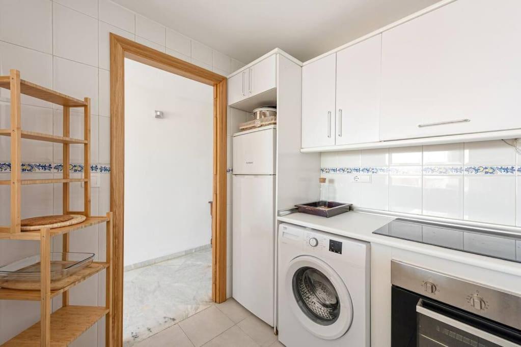 Apartment Alvarito Playa Front *