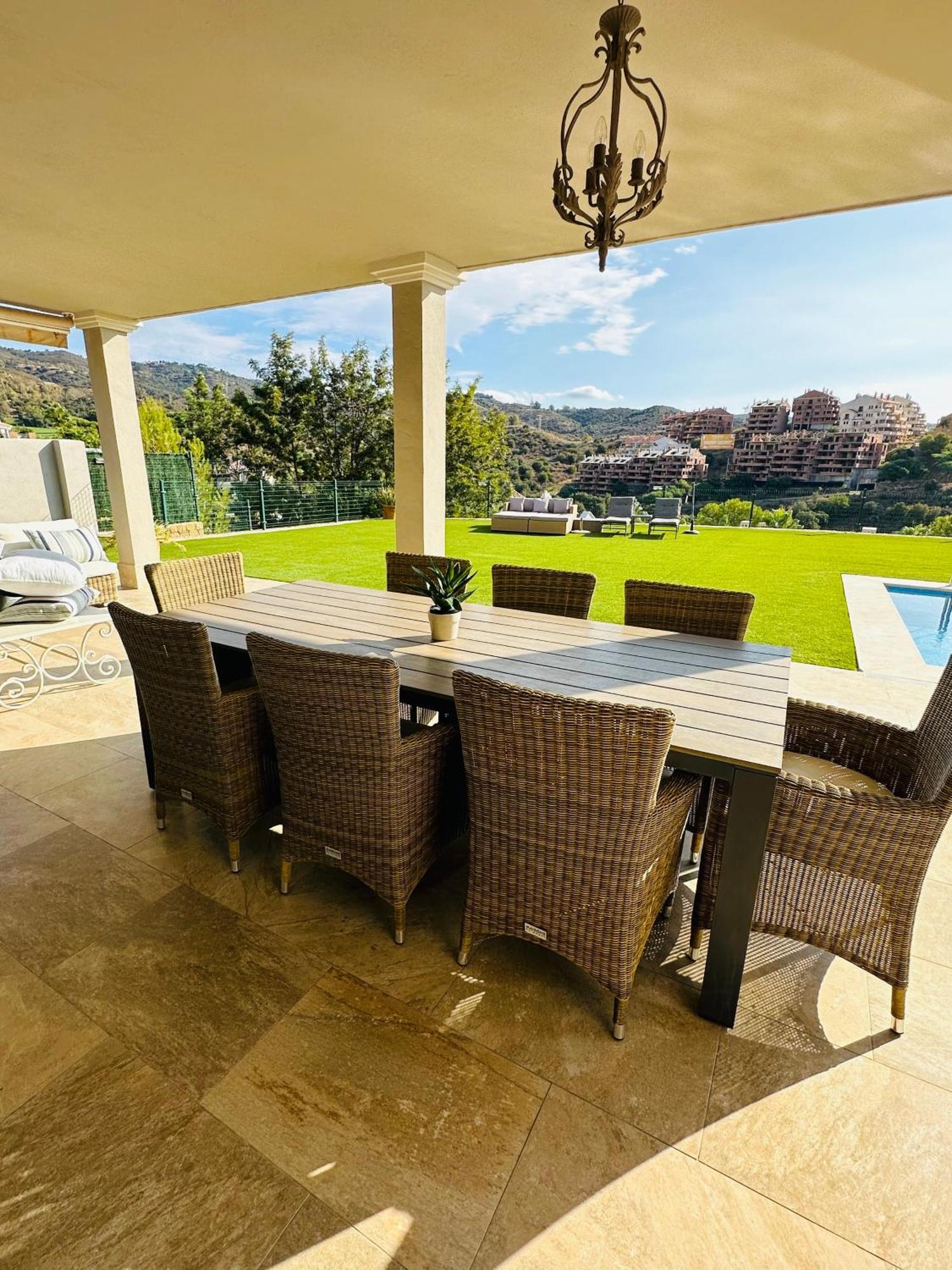 Villa Issa Private Loft In Marbella
