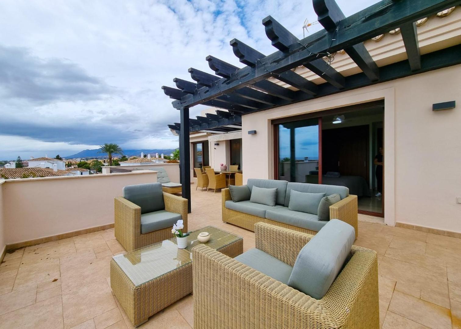 Apartamento Luxury Penthouse In Medina Banus