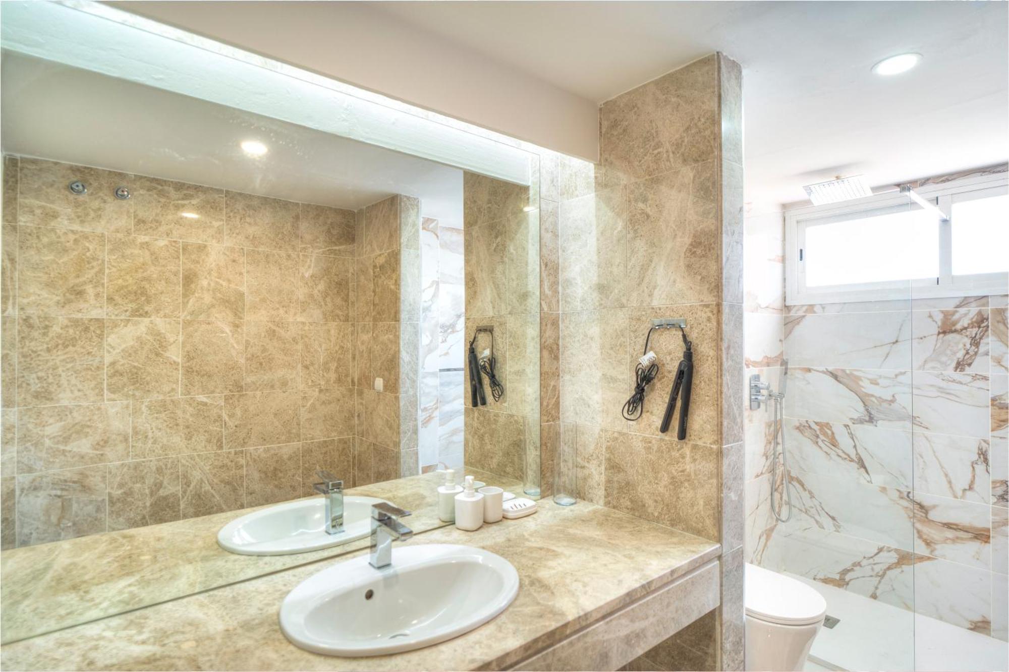 Serenity Luxury , Puerto Banus * Marbella