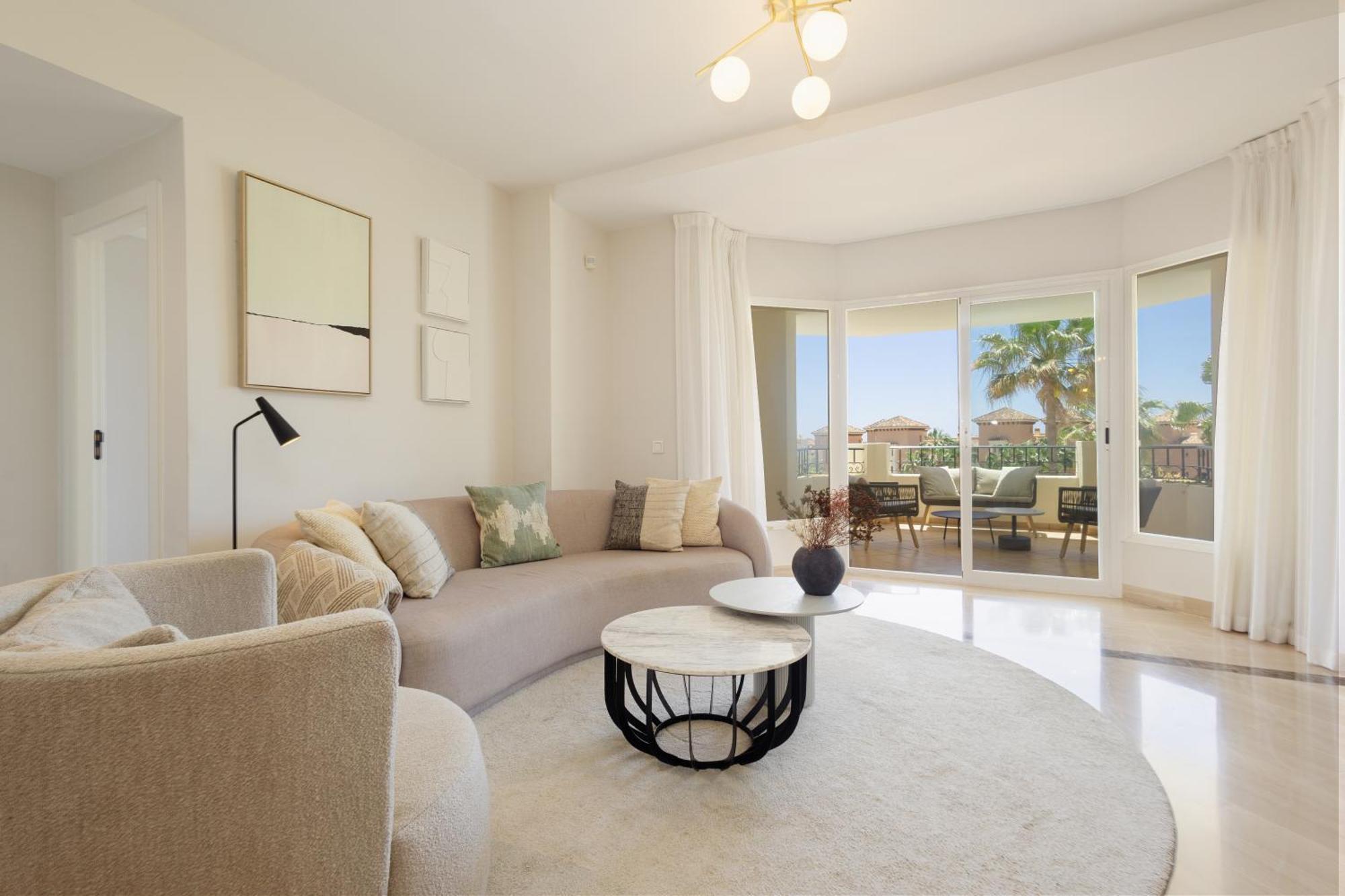 With Direct Beach Access, In Hacienda Playa, Elviria Apartment Marbella