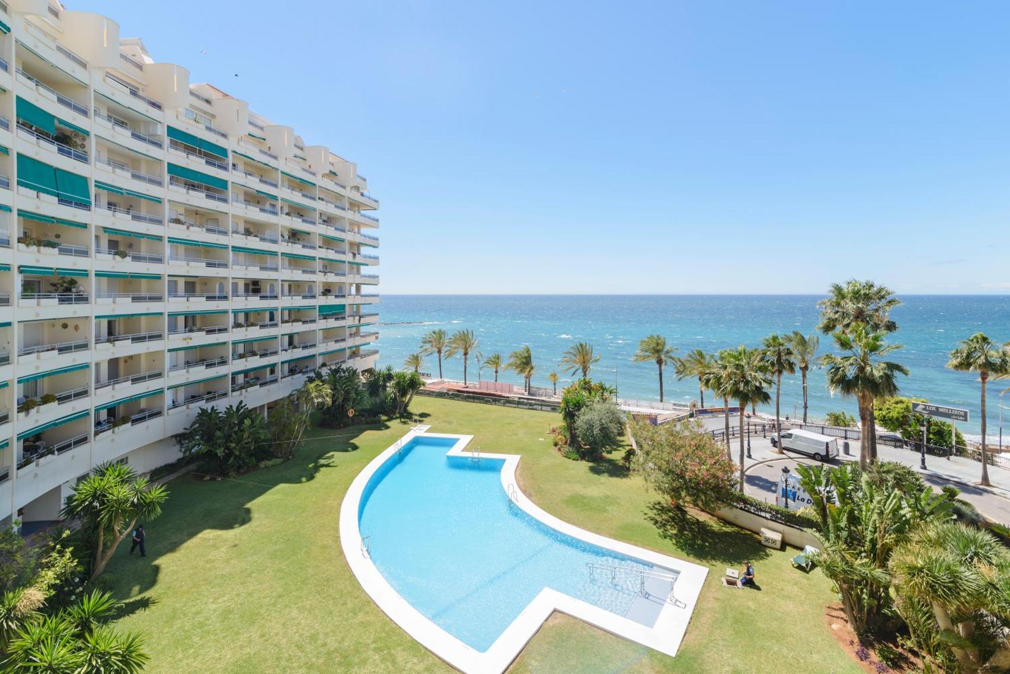 Imperator Sea Views * Marbella