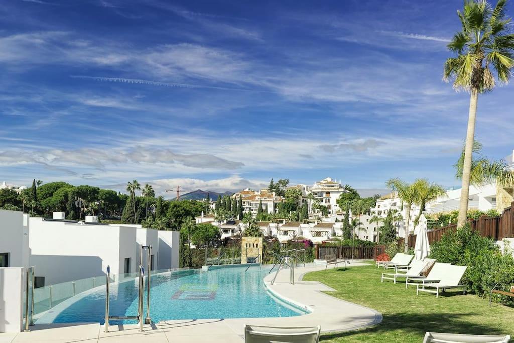 Puente Premium Rooftop & Garden Apartment