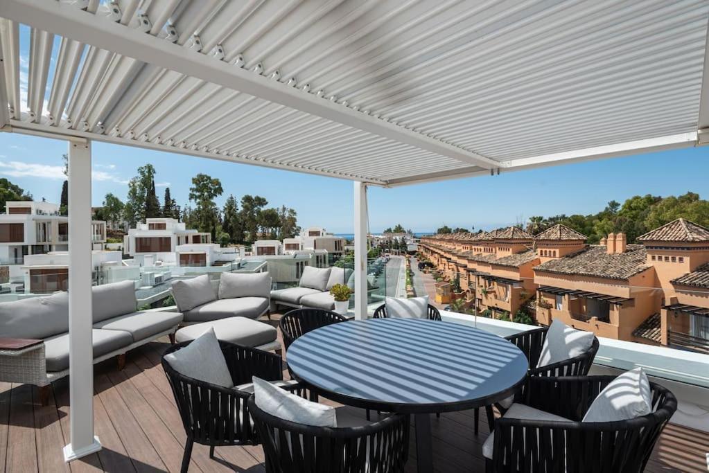 Apartment Puente Premium Rooftop & Garden *