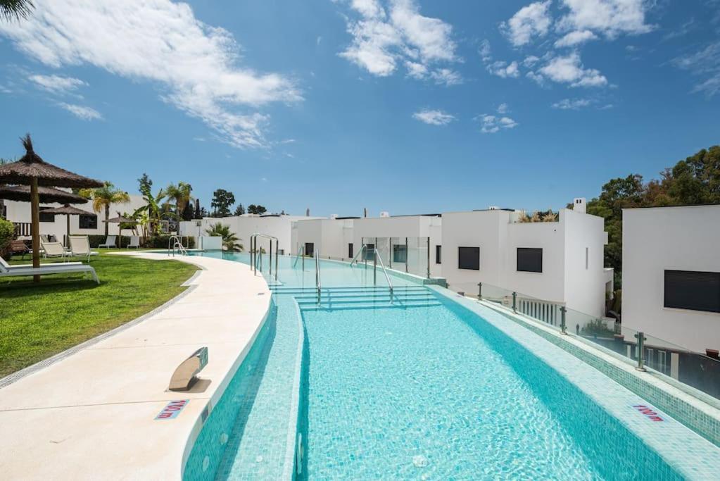 Puente Premium Rooftop & Garden * Marbella