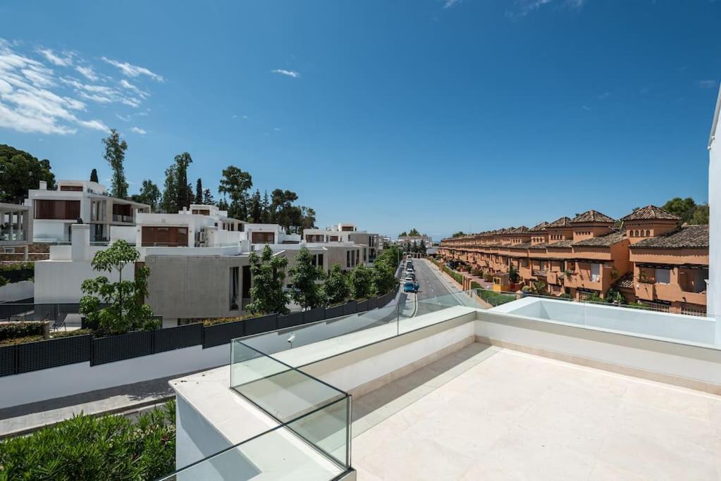 Puente Premium Rooftop & Garden Marbella