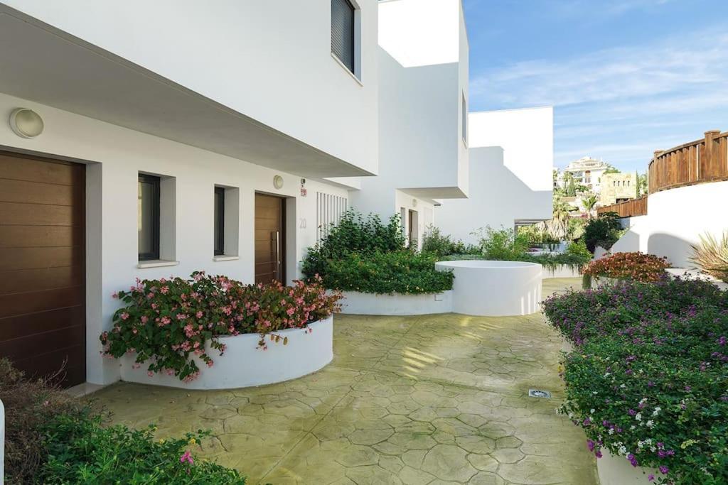 Apartment Puente Premium Rooftop & Garden Marbella
