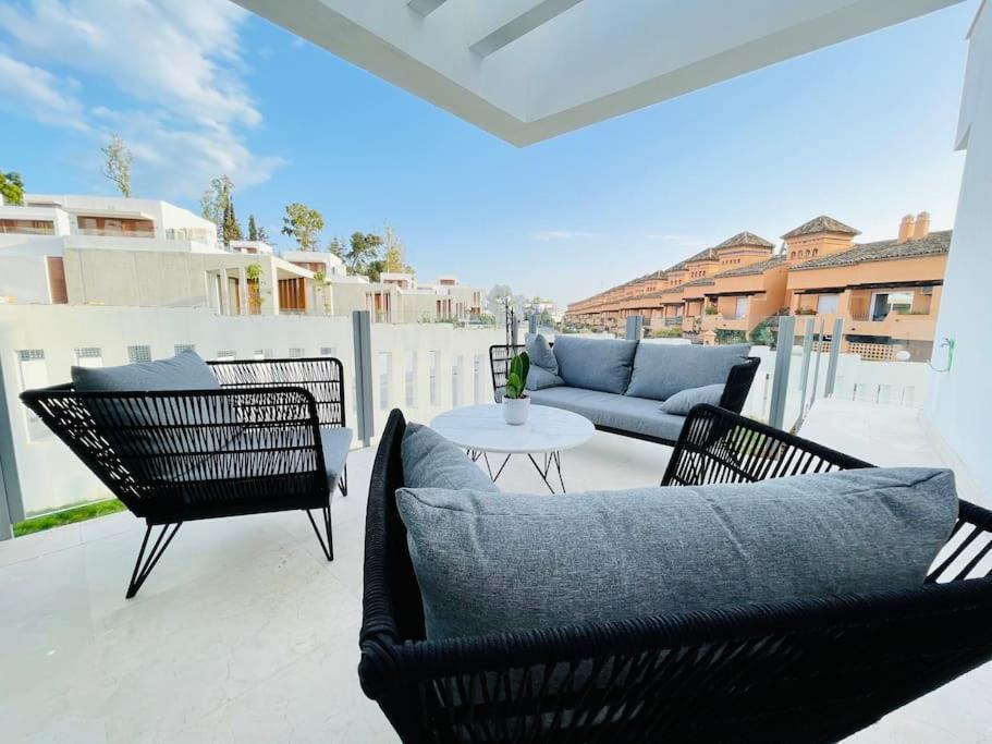 Puente Premium Rooftop & Garden *