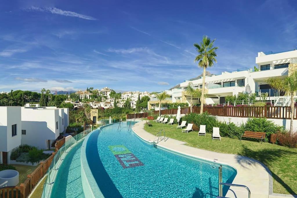 Puente Premium Rooftop & Garden Marbella