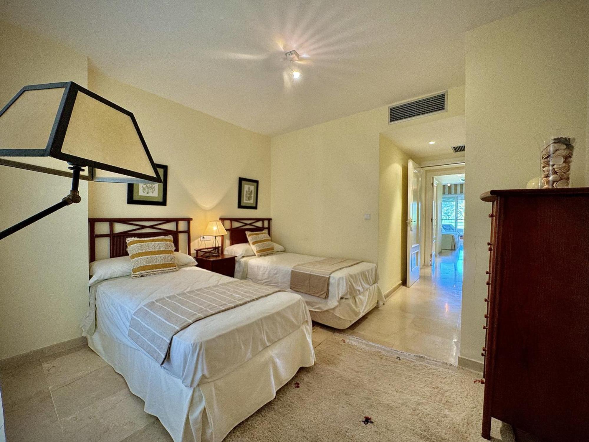 Gualdalmina Alta Golf Views By Homing Vakantiehuis *
