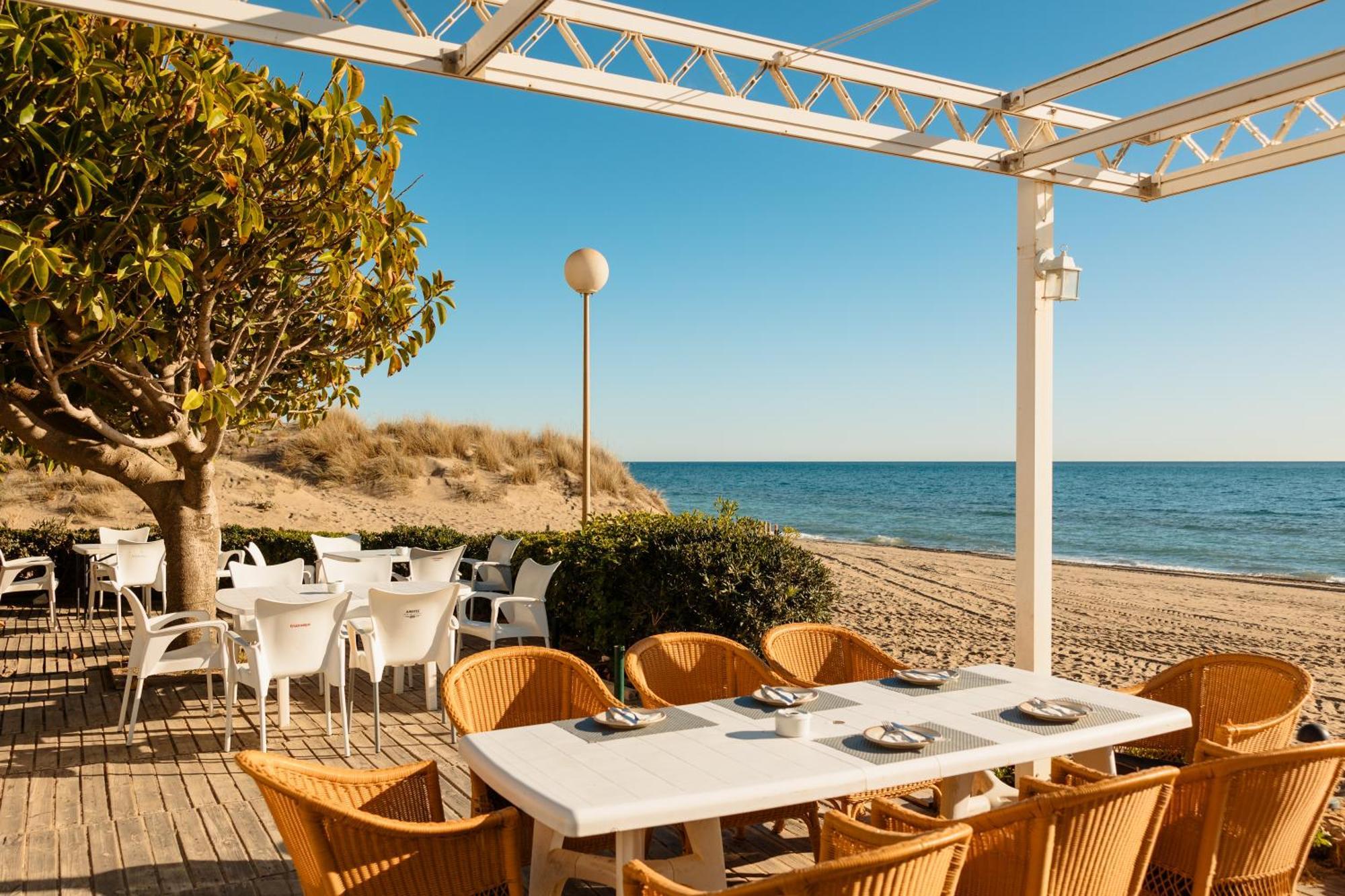 Townhouse In First Line Beach, Bahia De Marbella, Marbella