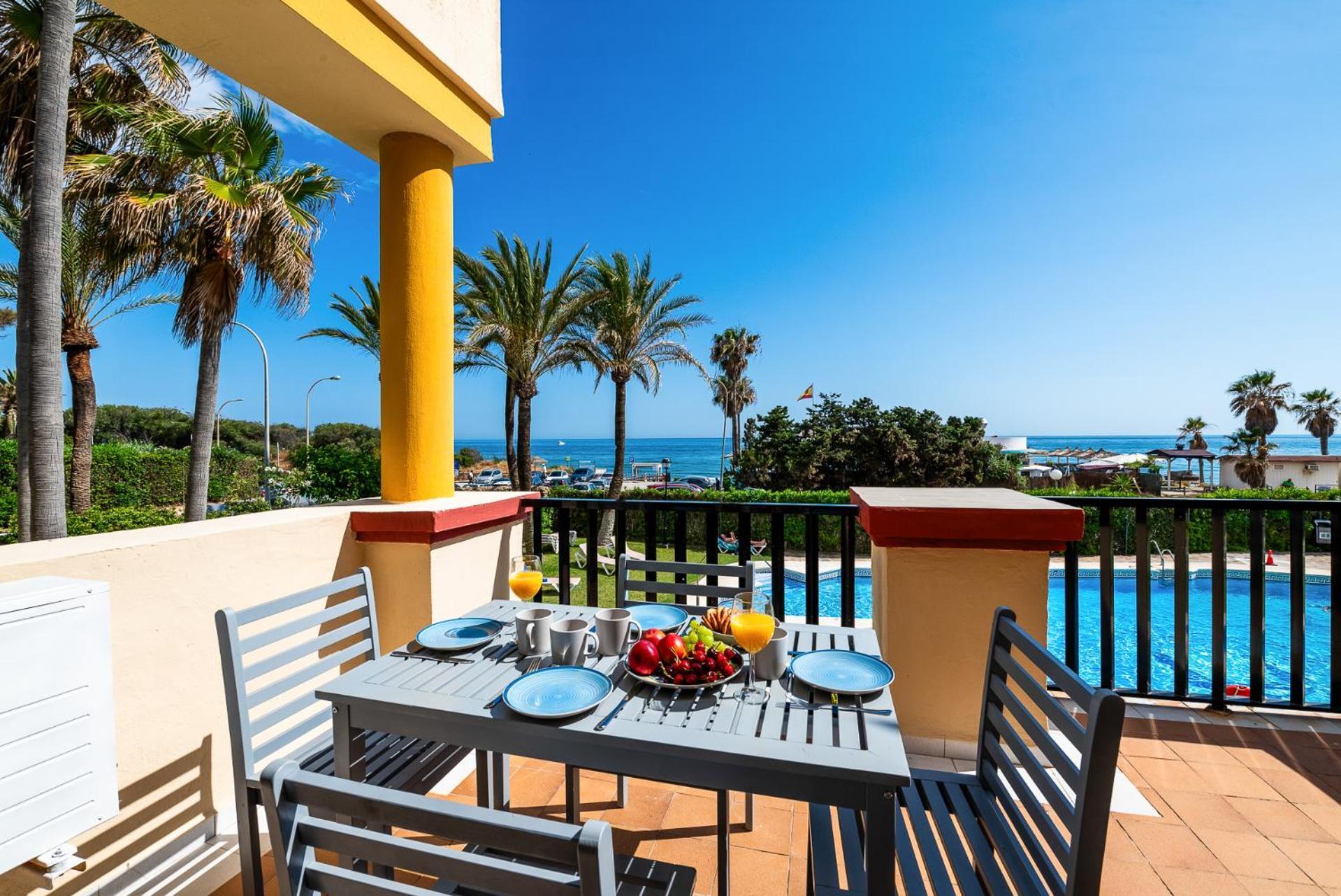 Oleholidays 1111 Romana Playa Vistas Al Mar Marbella