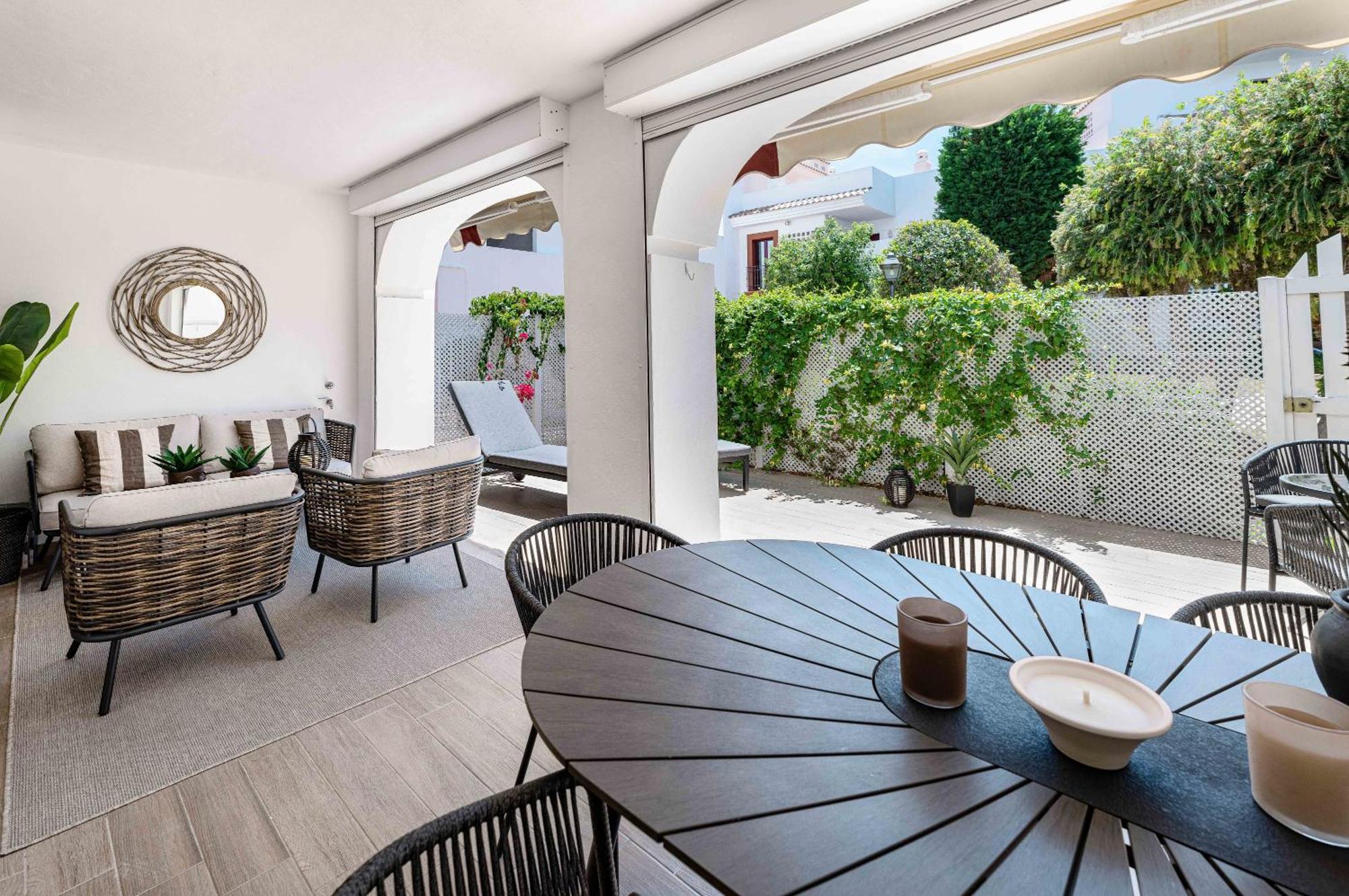 El Noray Ground Floor Beachside Apartment *