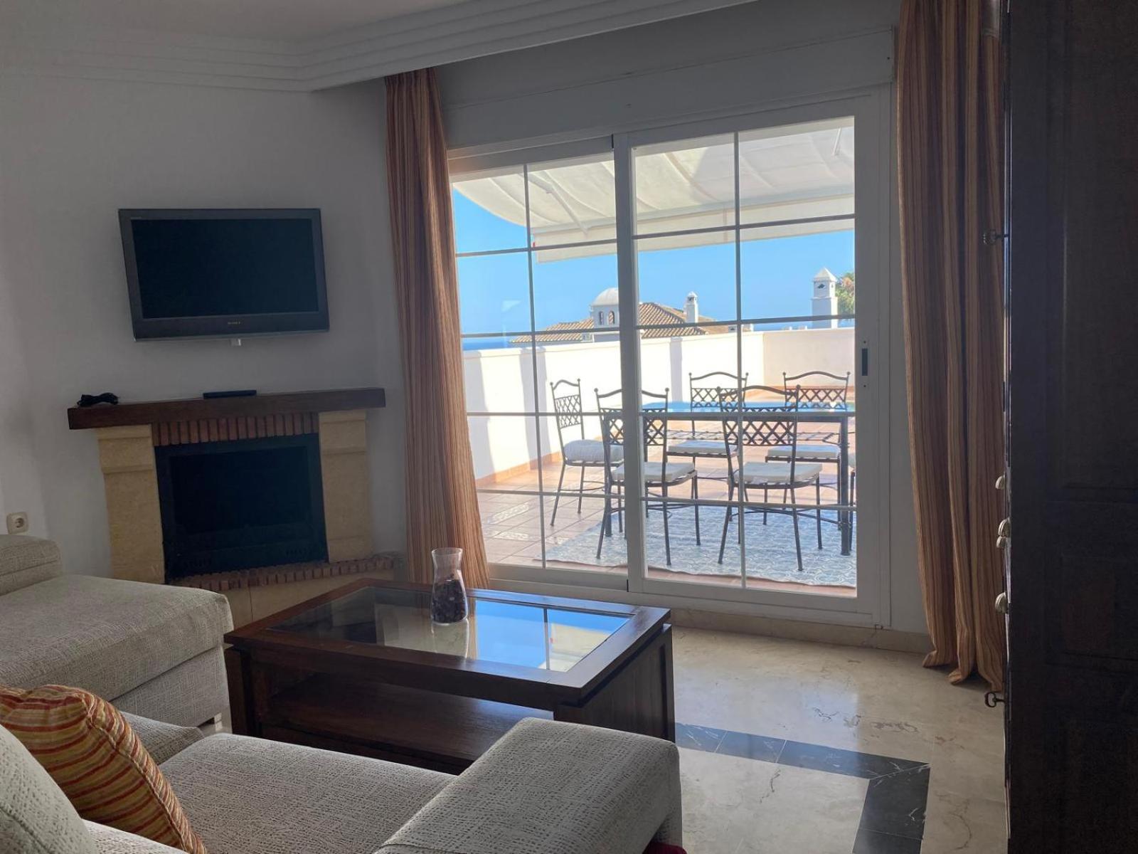 Atico Duplex Golf Y Mar Los Monteros Rio Real Appartement