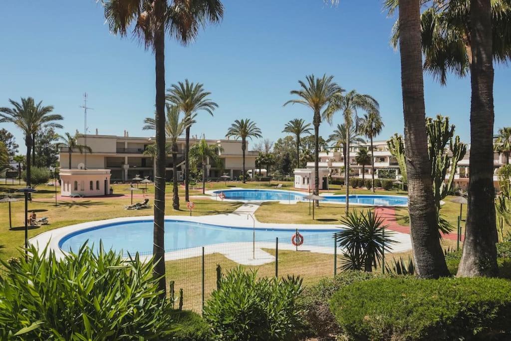 Residencial Lorcrimar Apartment